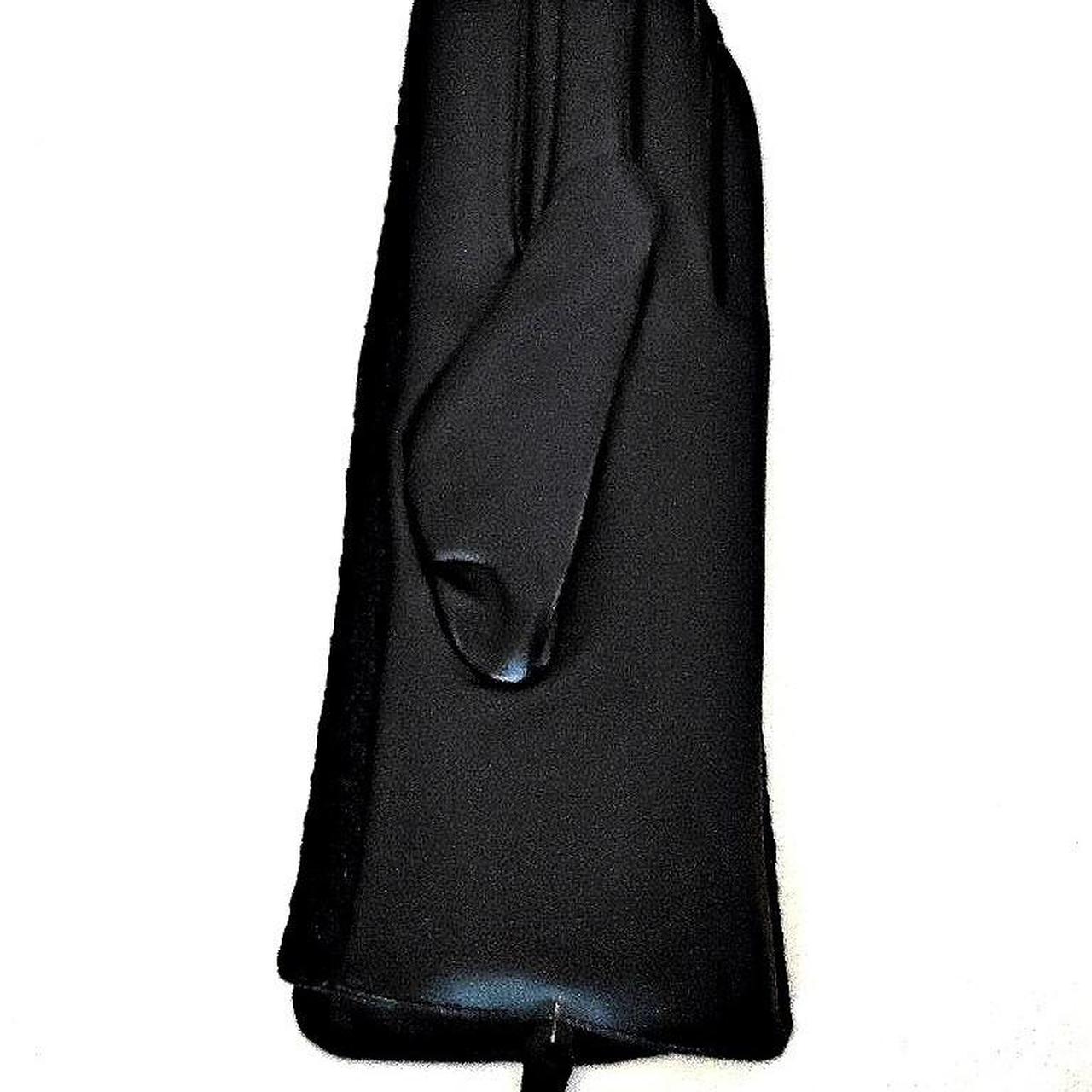 Women's Black Gloves (4)