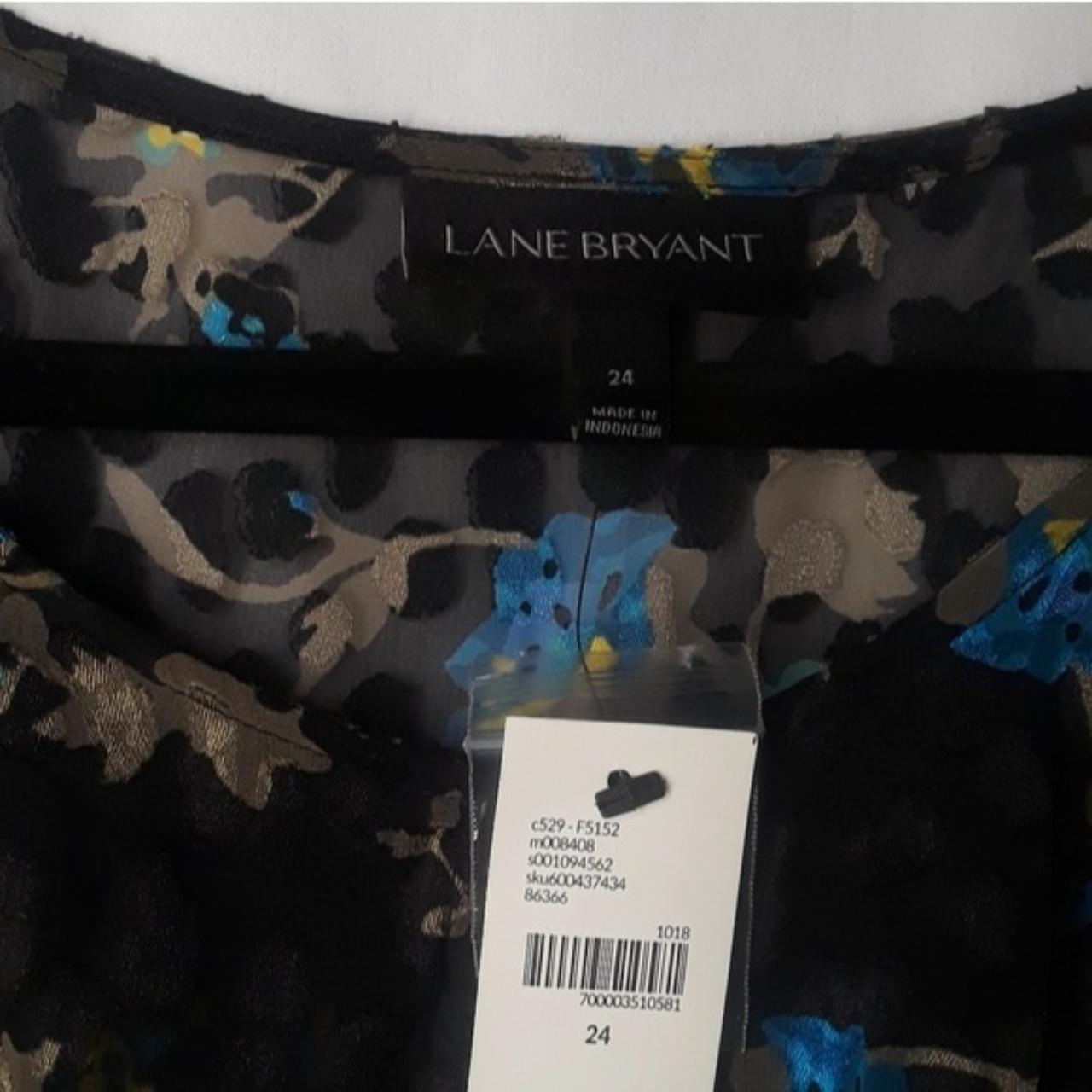 $60 LANE BRYANT NWT Black Floral Top With Ruffle... - Depop