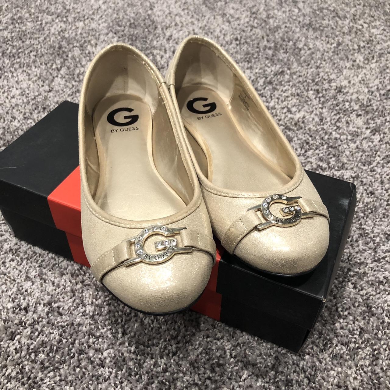 yeezy triple white real vs fake
