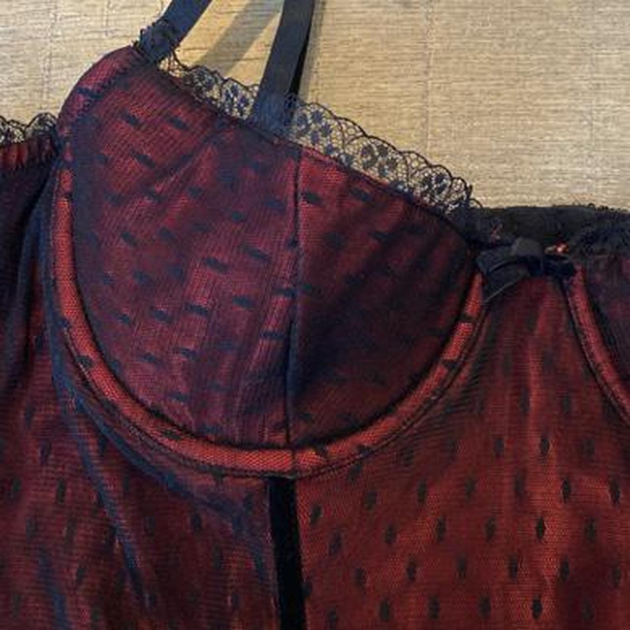 Frederick's of Hollywood Women's Burgundy and Black Corset (4)