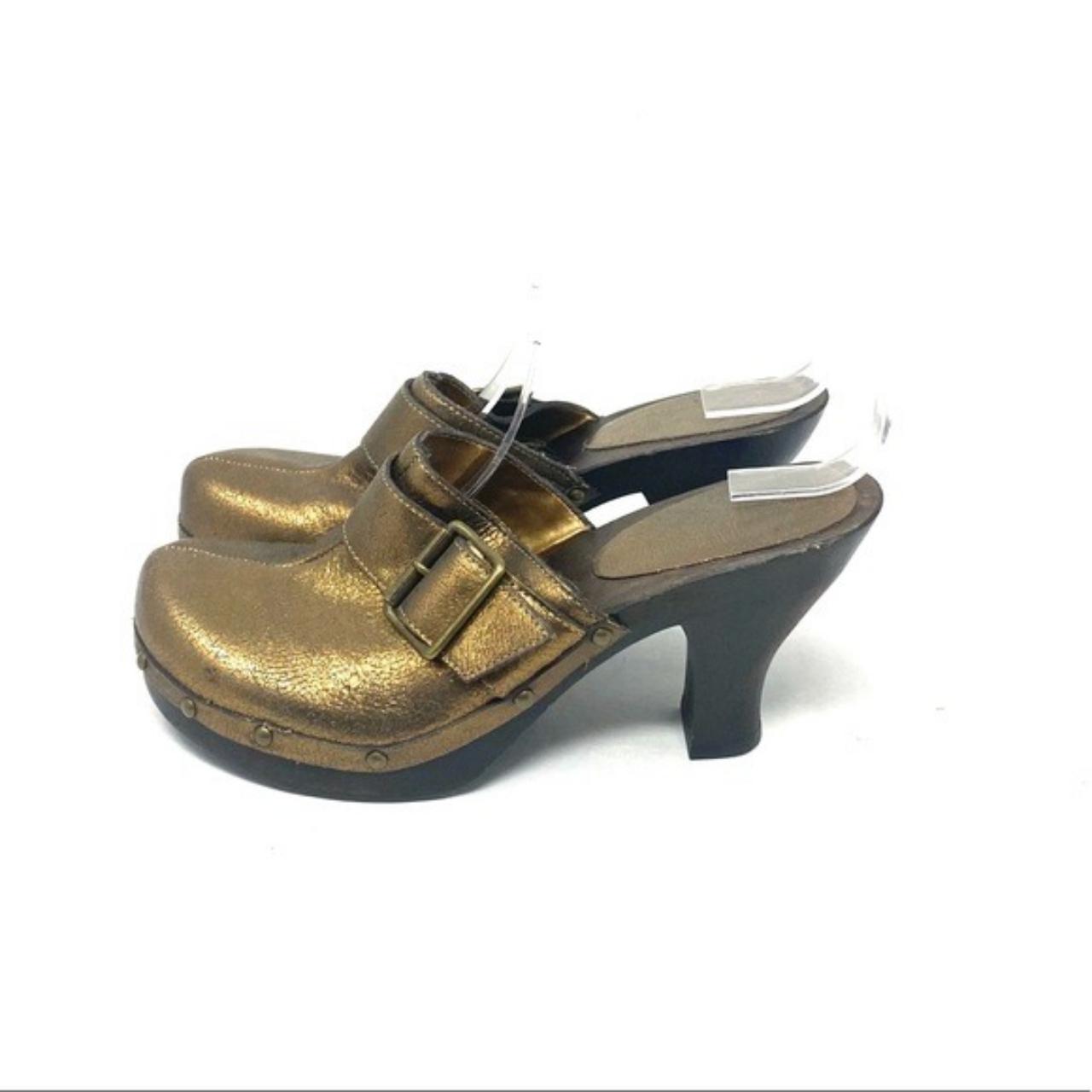 mia leather clogs