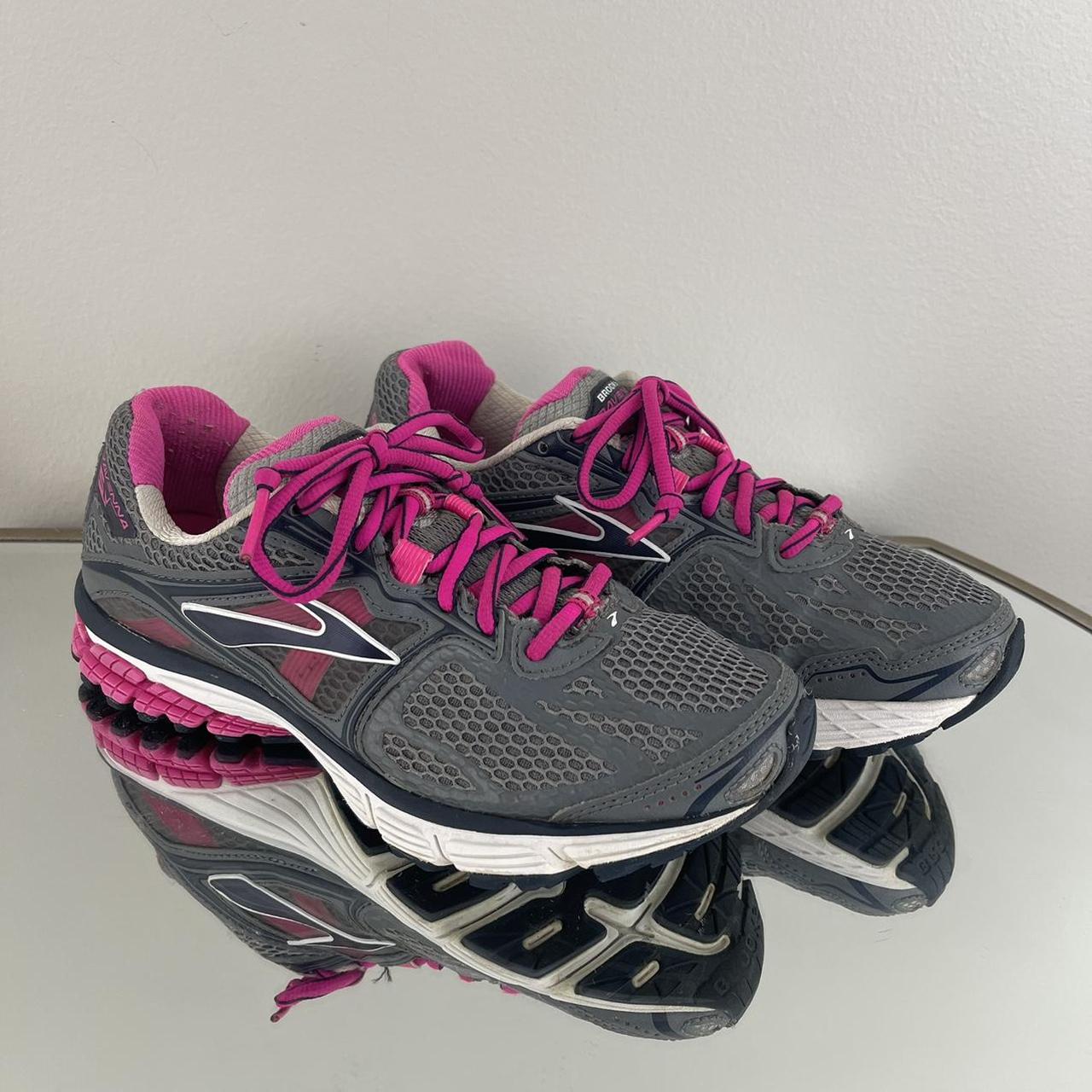 Brooks ravenna store 5 womens pink