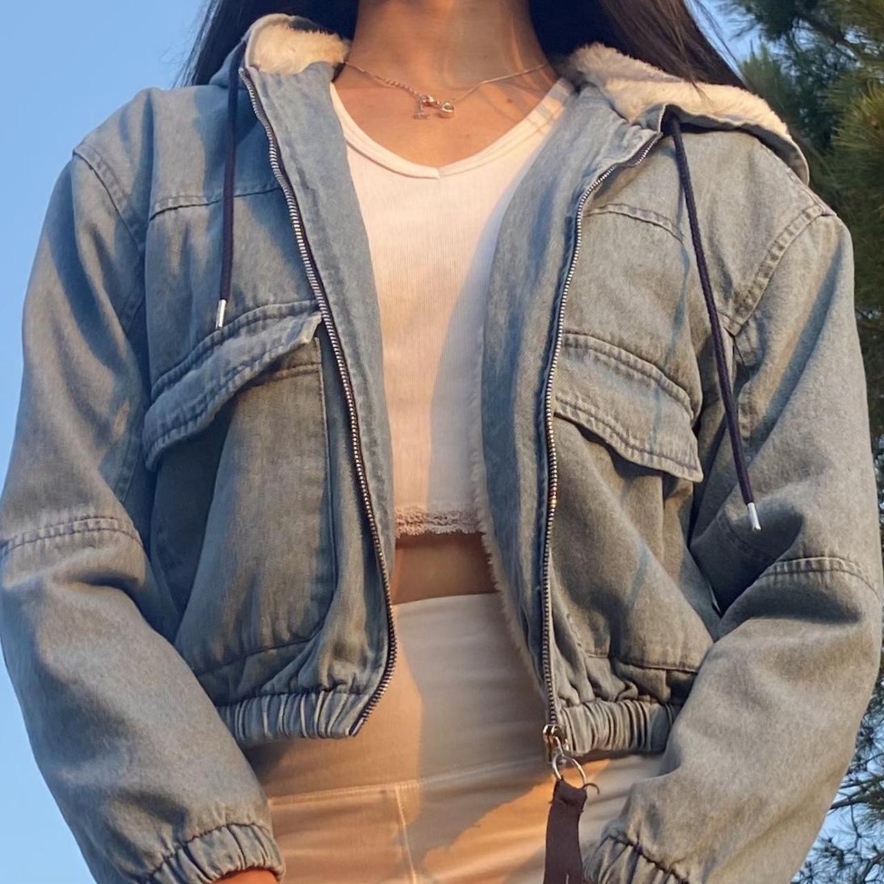 🌨cropped denim jacket🌨 nwt Stunning one of a kind... - Depop 🌨cropped denim jacket🌨 nwt Stunning one of a kind... - Depop