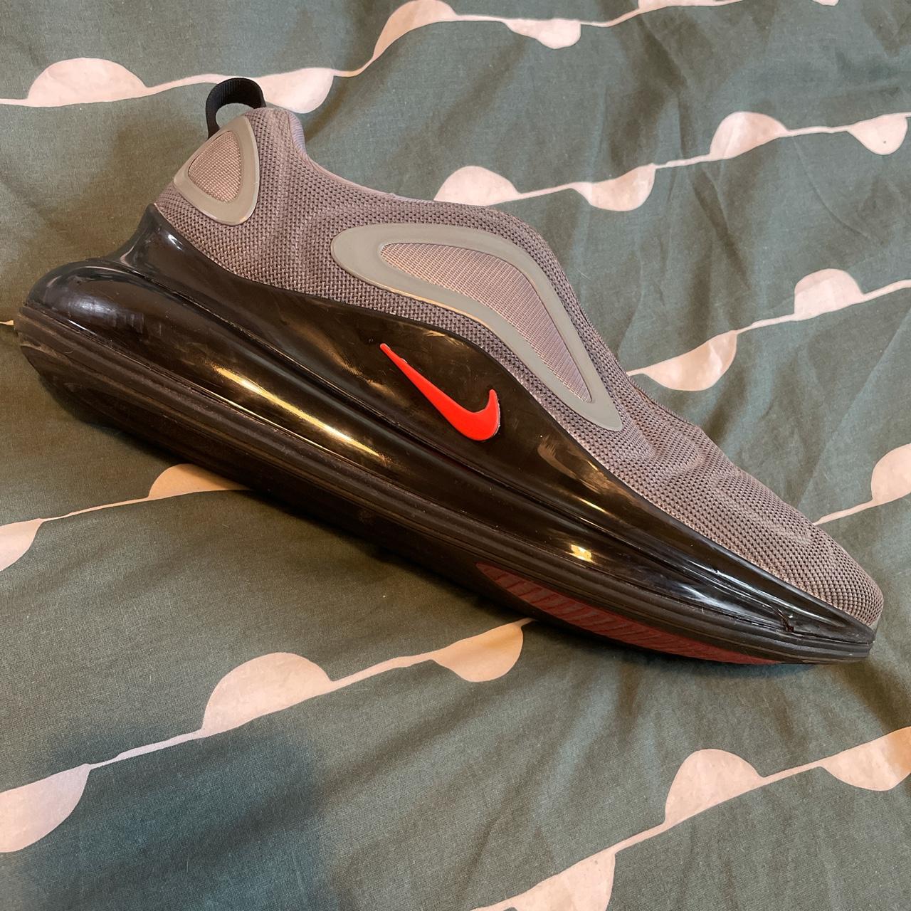 720s nike grey