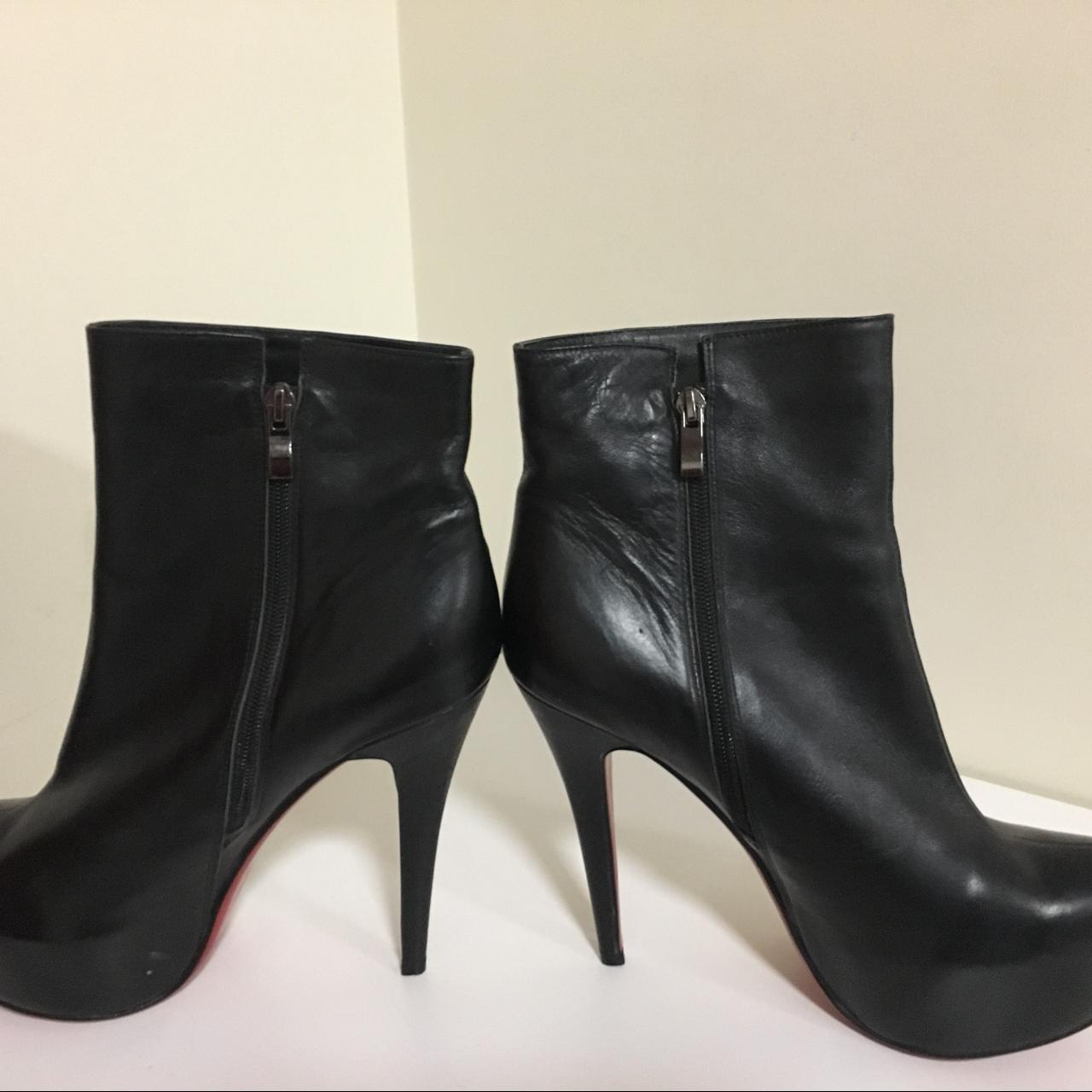 louboutin bianca booty