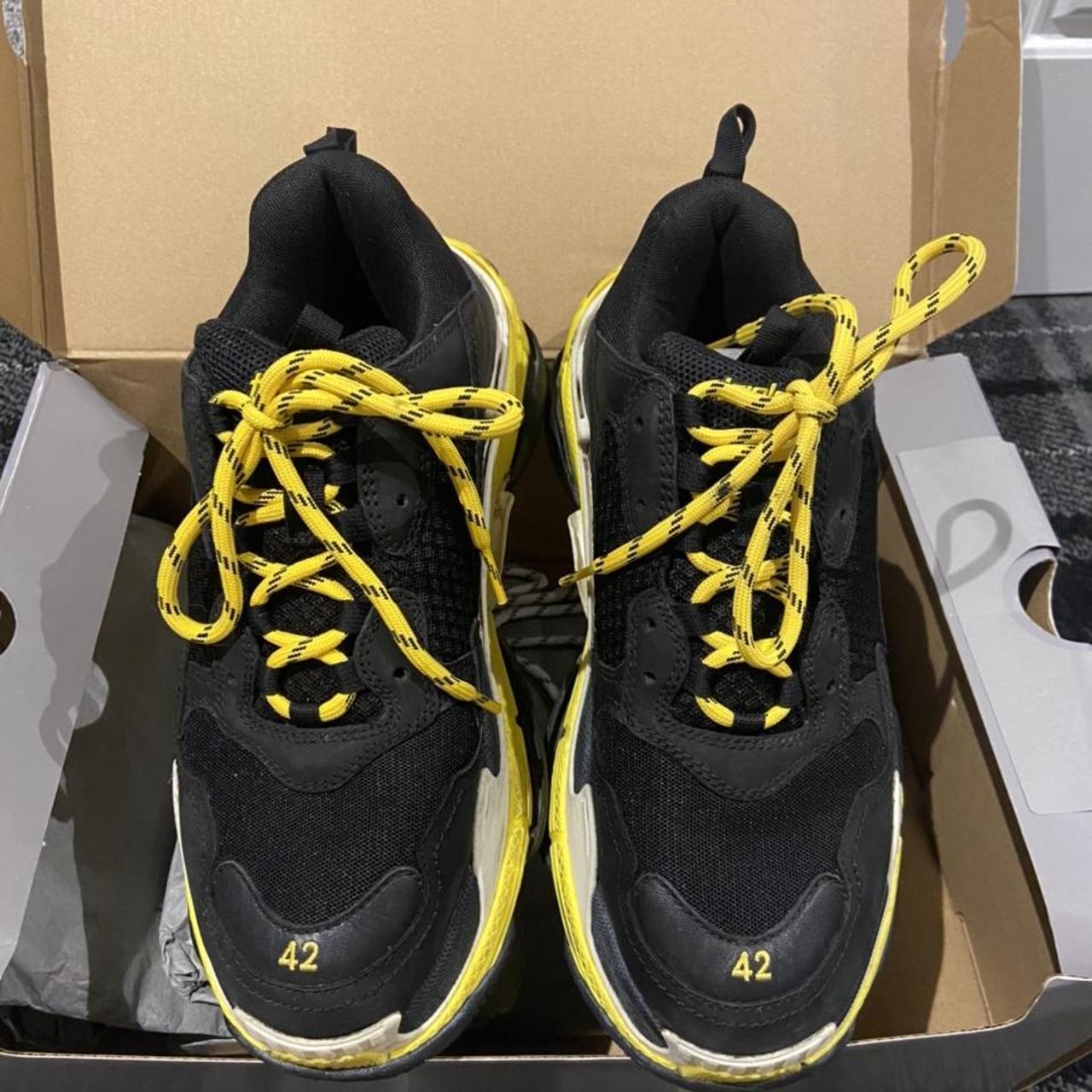 balenciaga triple s size 8