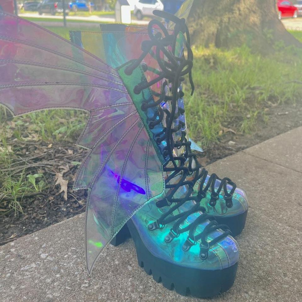 club exx holographic boots