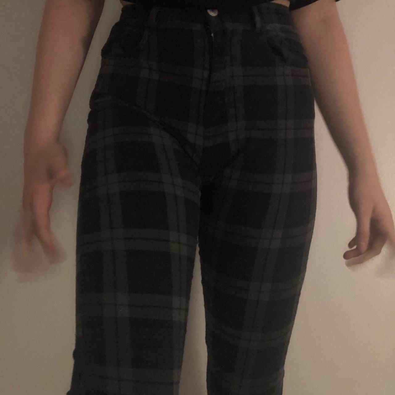 Brandy Melville green plaid Jane pants in perfect