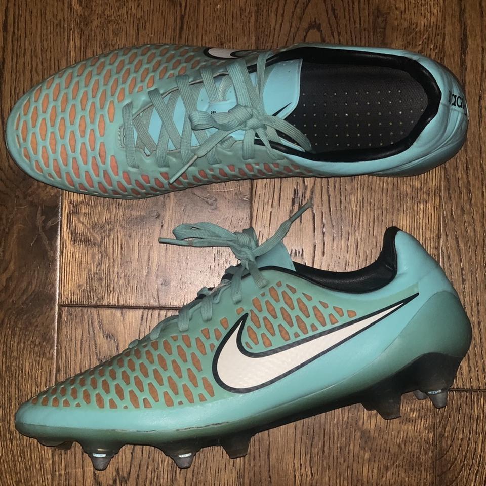 Nike magista opus size on sale 10