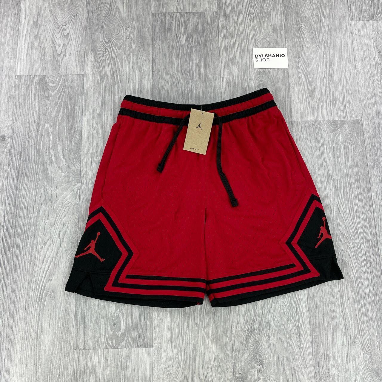 Nike Men's Black and Red Shorts | Depop