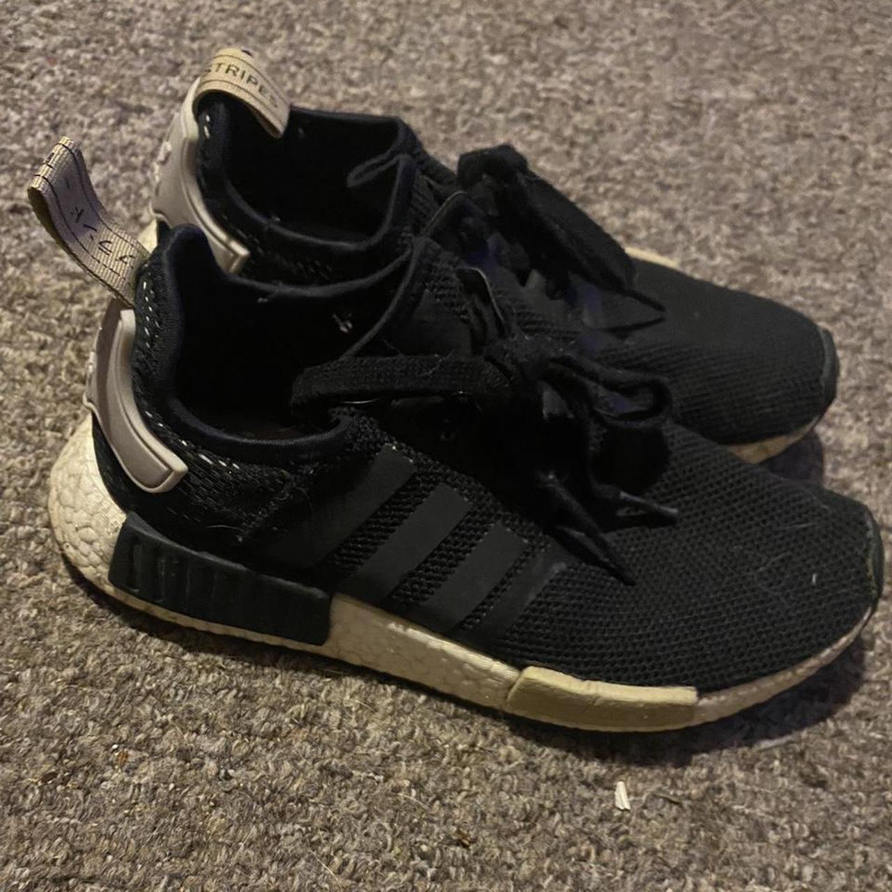 Adidas nmd r1 clearance womens black and tan