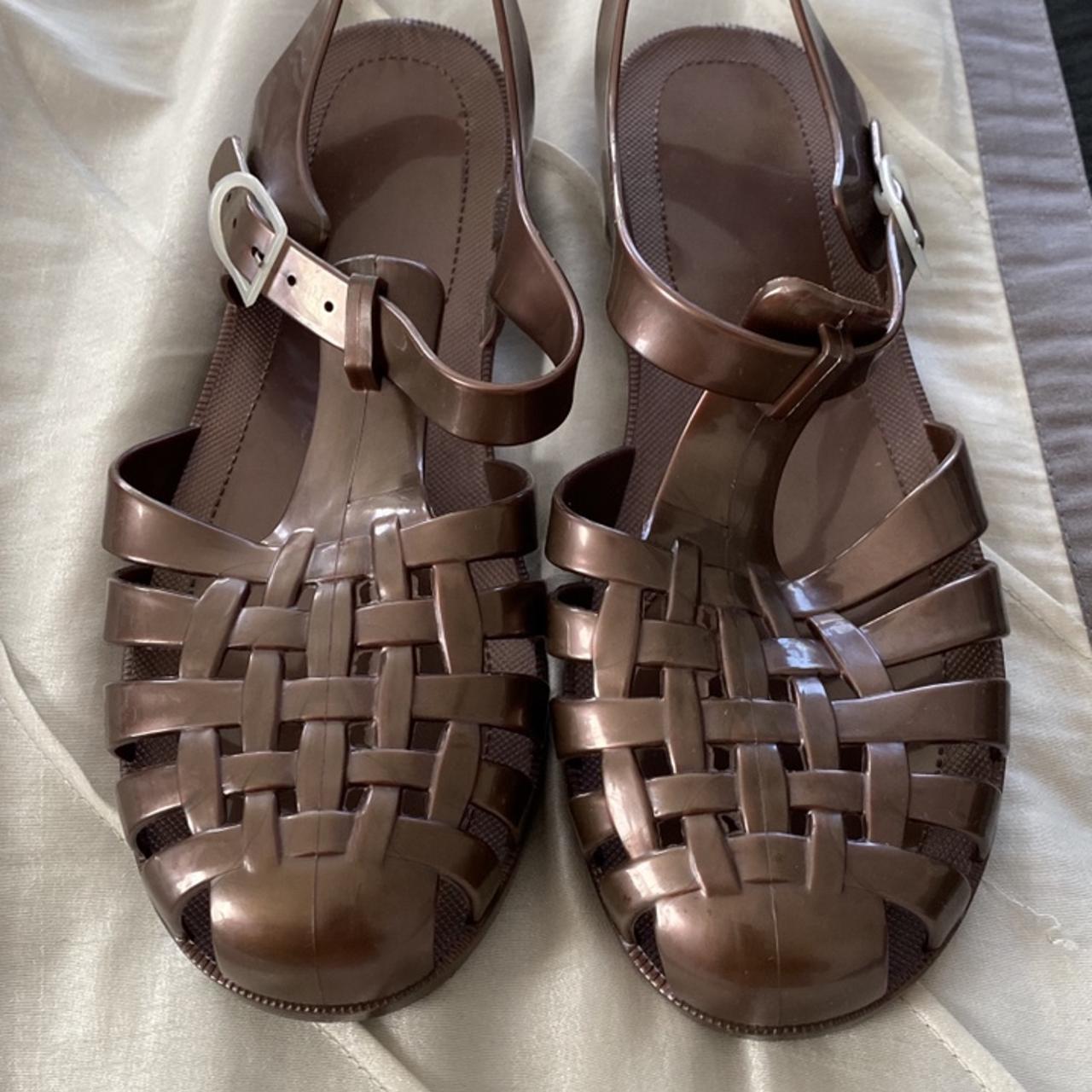 jelly shoes black