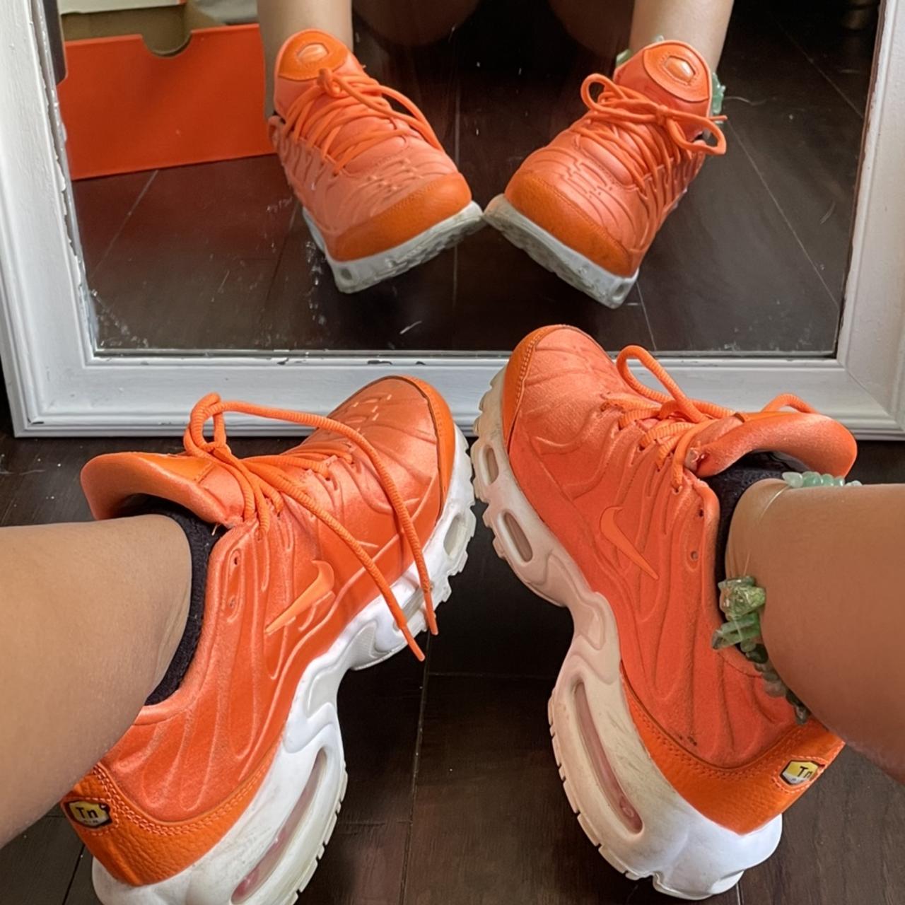 nike air max plus tn orange