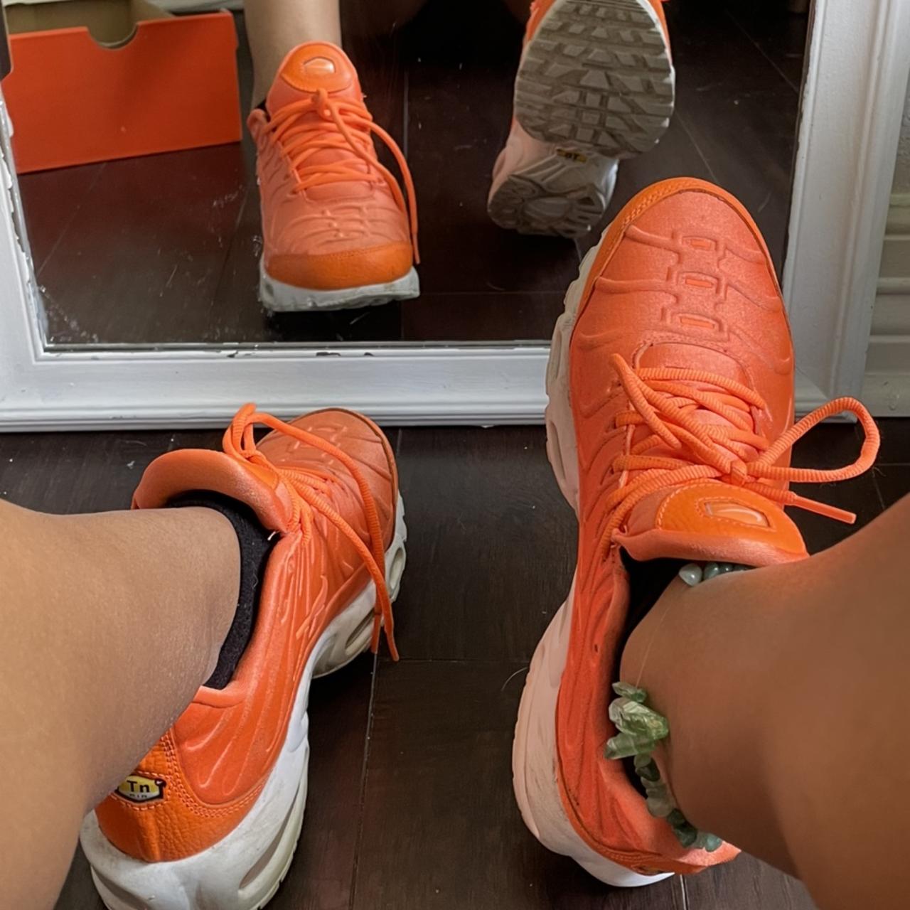 nike air max plus tn orange