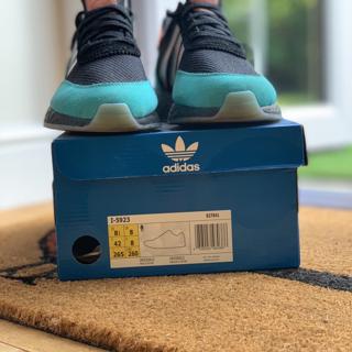 Adidas i 5923 outlet hawaiian thunderstorm