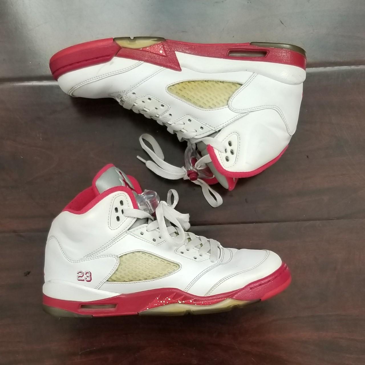 Pink jordan outlet 5s