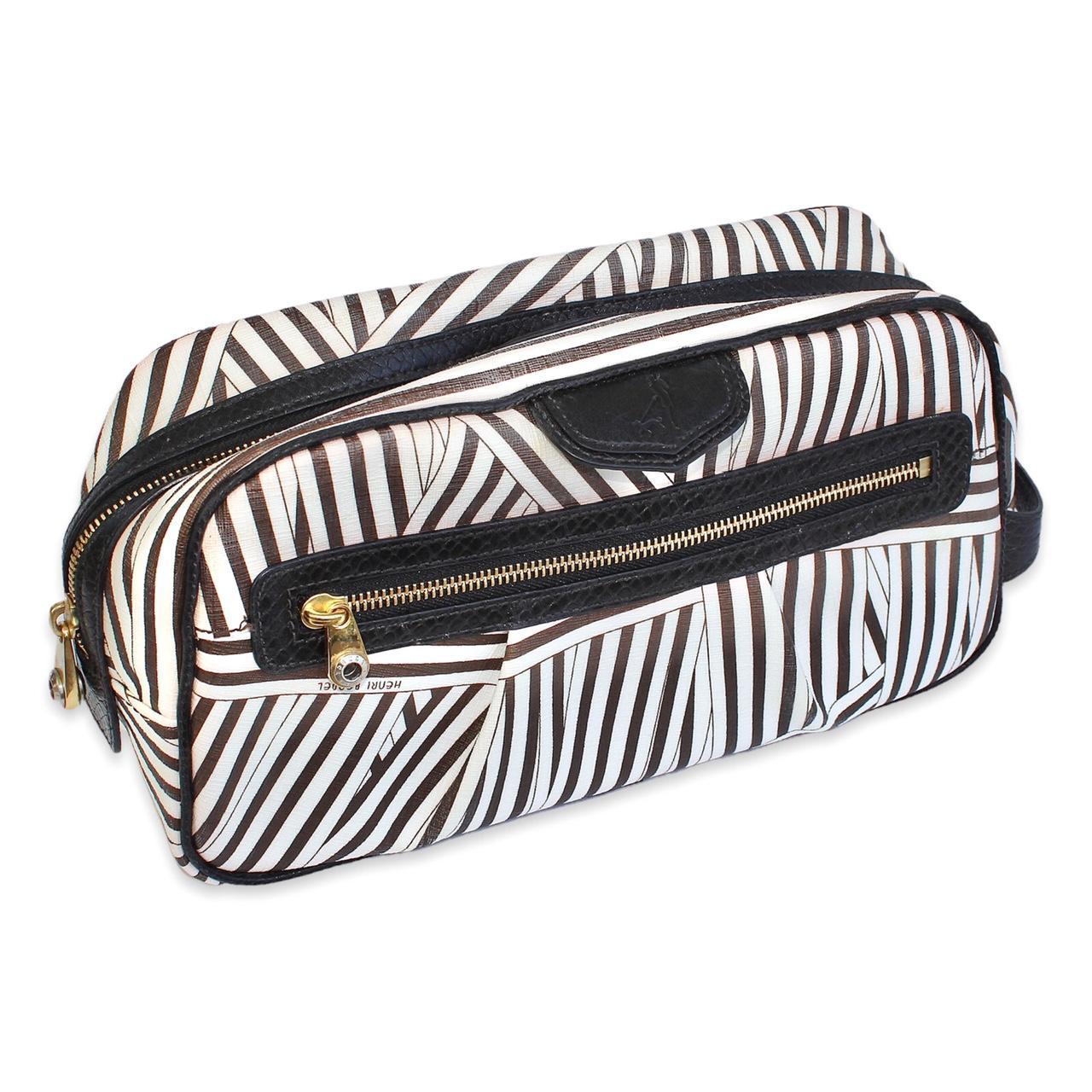 Henri on sale Bendel zipper cosmetic bags