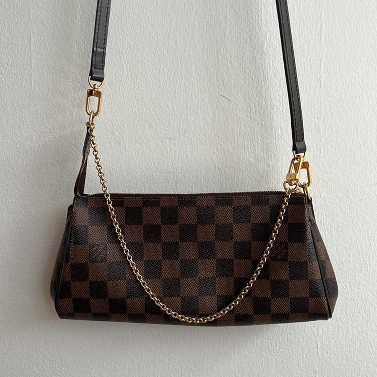 I don't think the Louis Vuitton Eva bag will ever go out of style. #lv