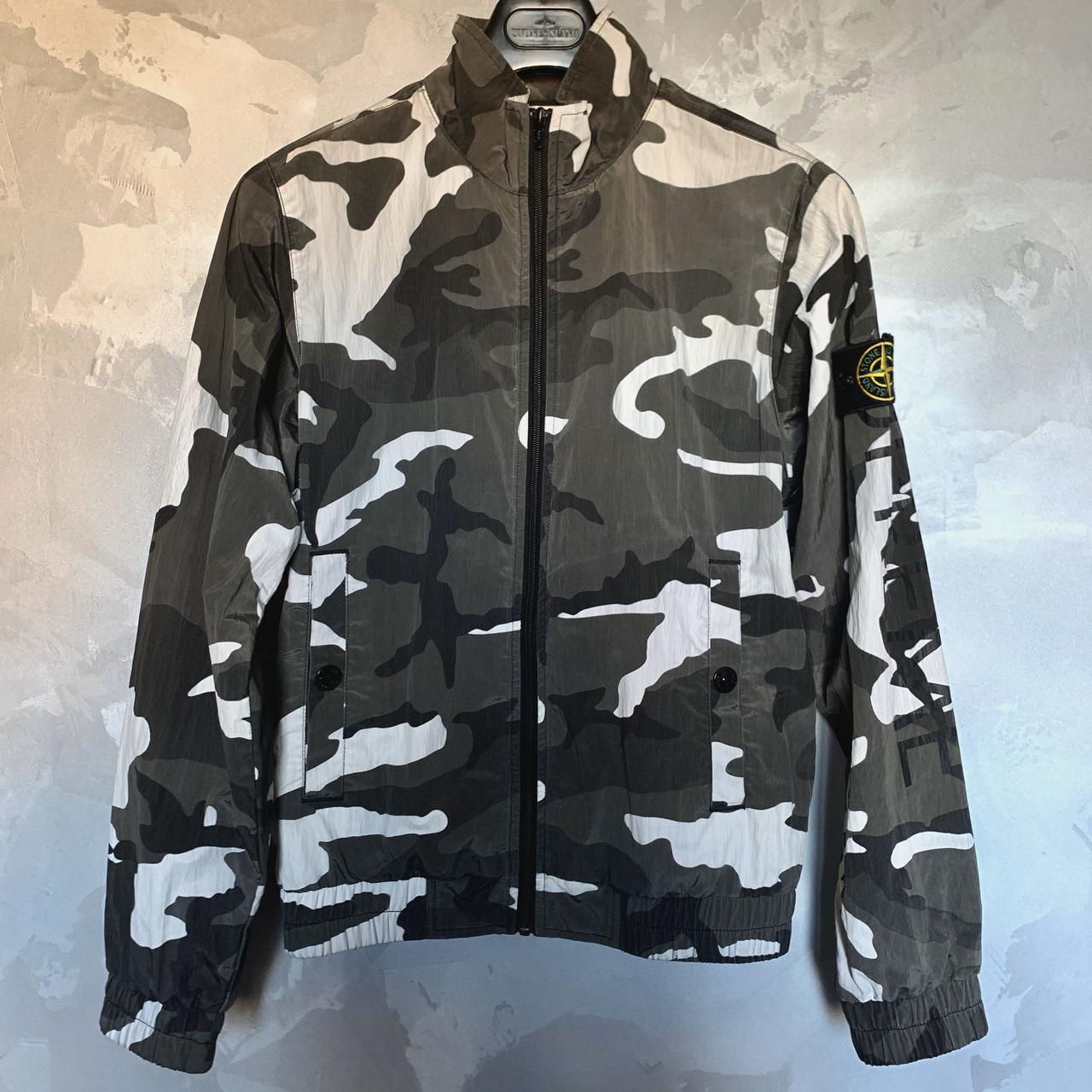 ジャケット・アウター Supreme Stone  Nylon l Track Supreme Stone Island Nylon Metal Track Jacket Snow Camo