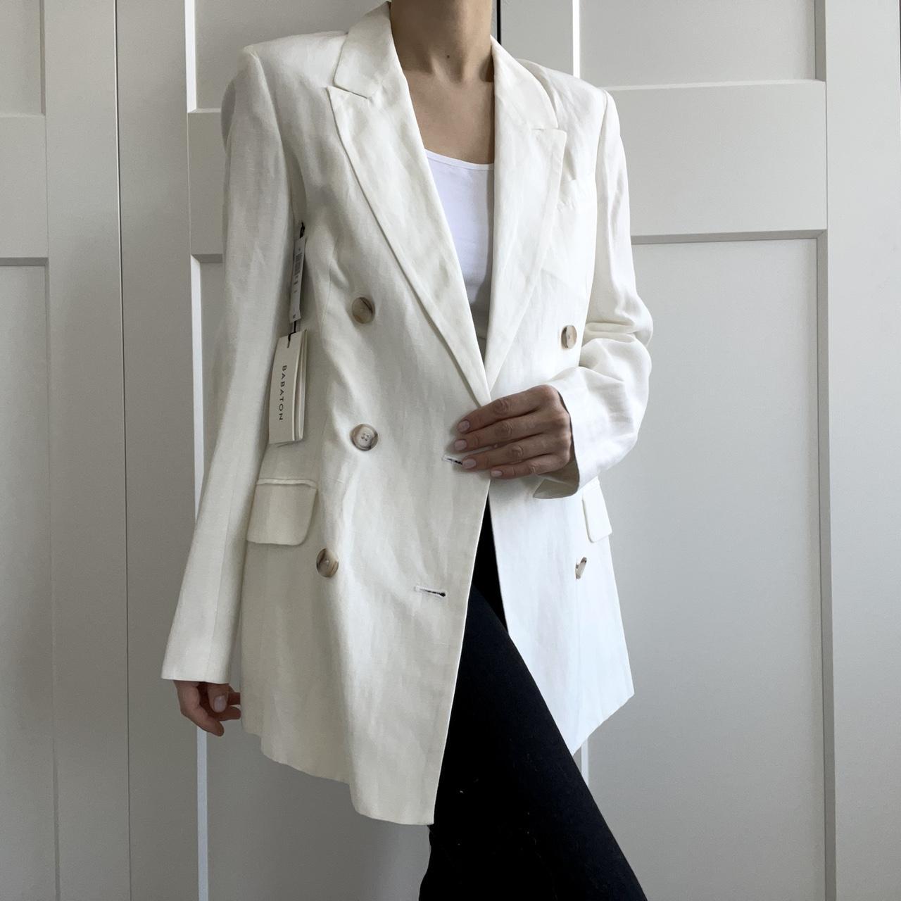 Aritzia hotsell white blazer