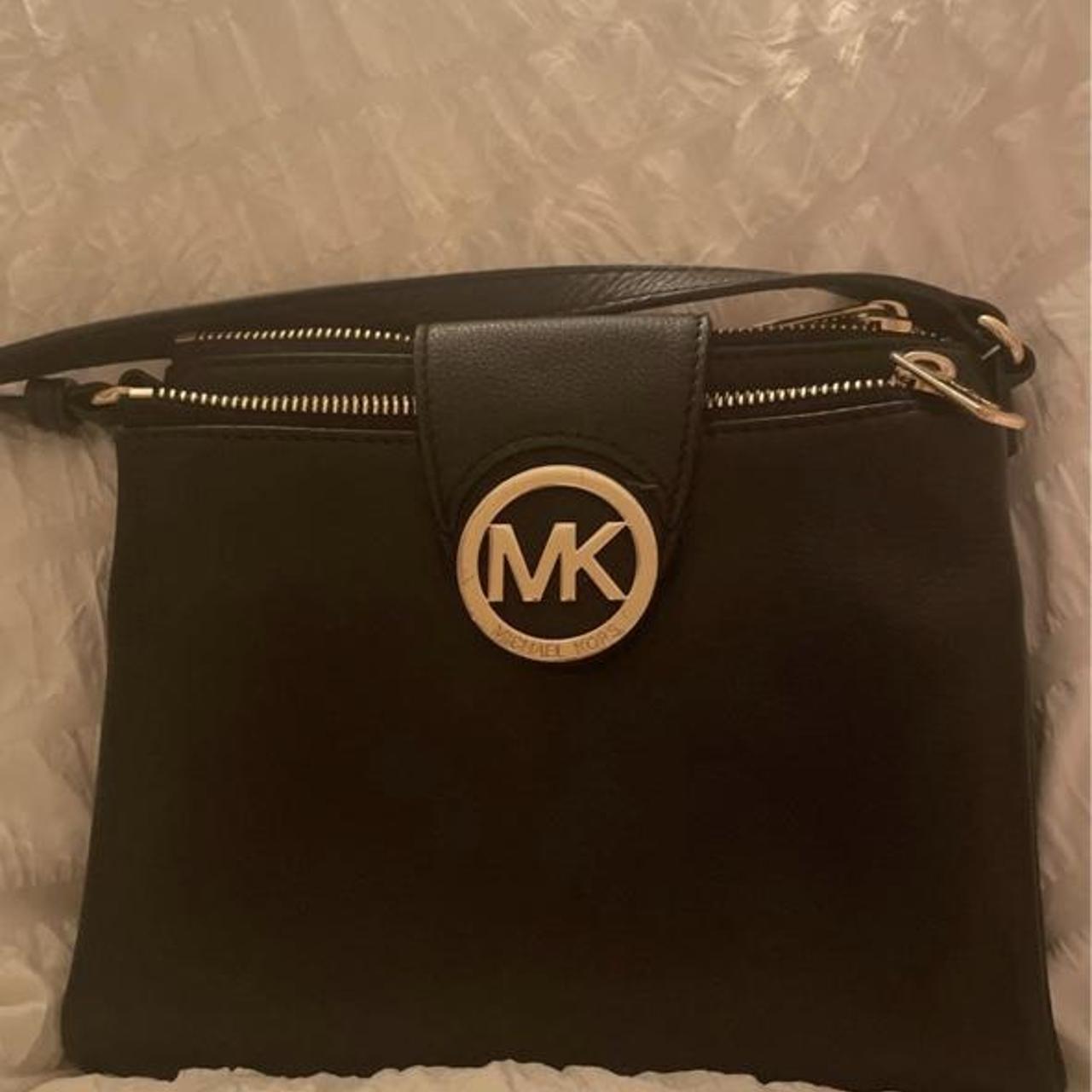 Navy Blue Michael Kors crossbody purse. Used and in - Depop