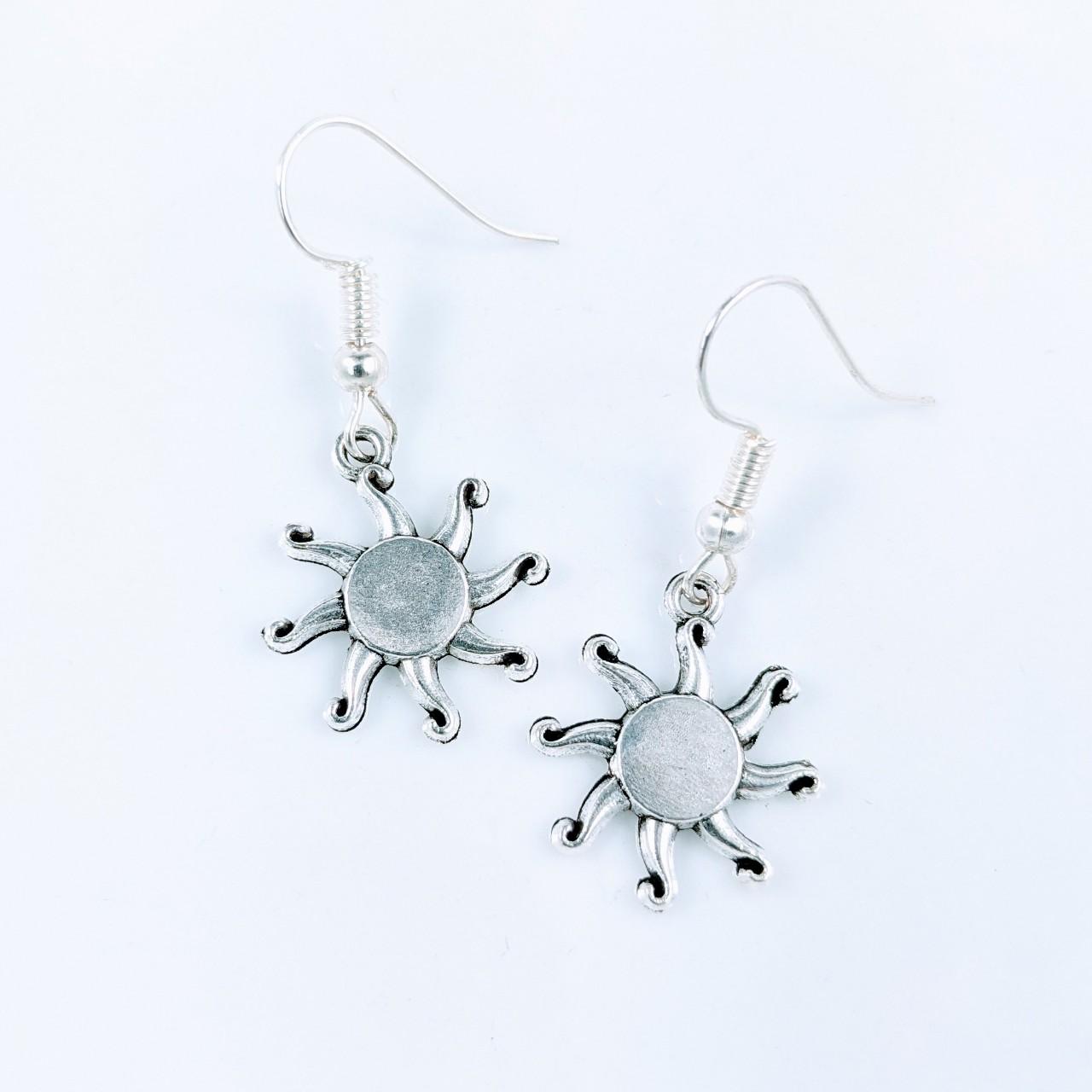 Product Image 1 - Tiny Sun Earrings
Brand new. 

Made
