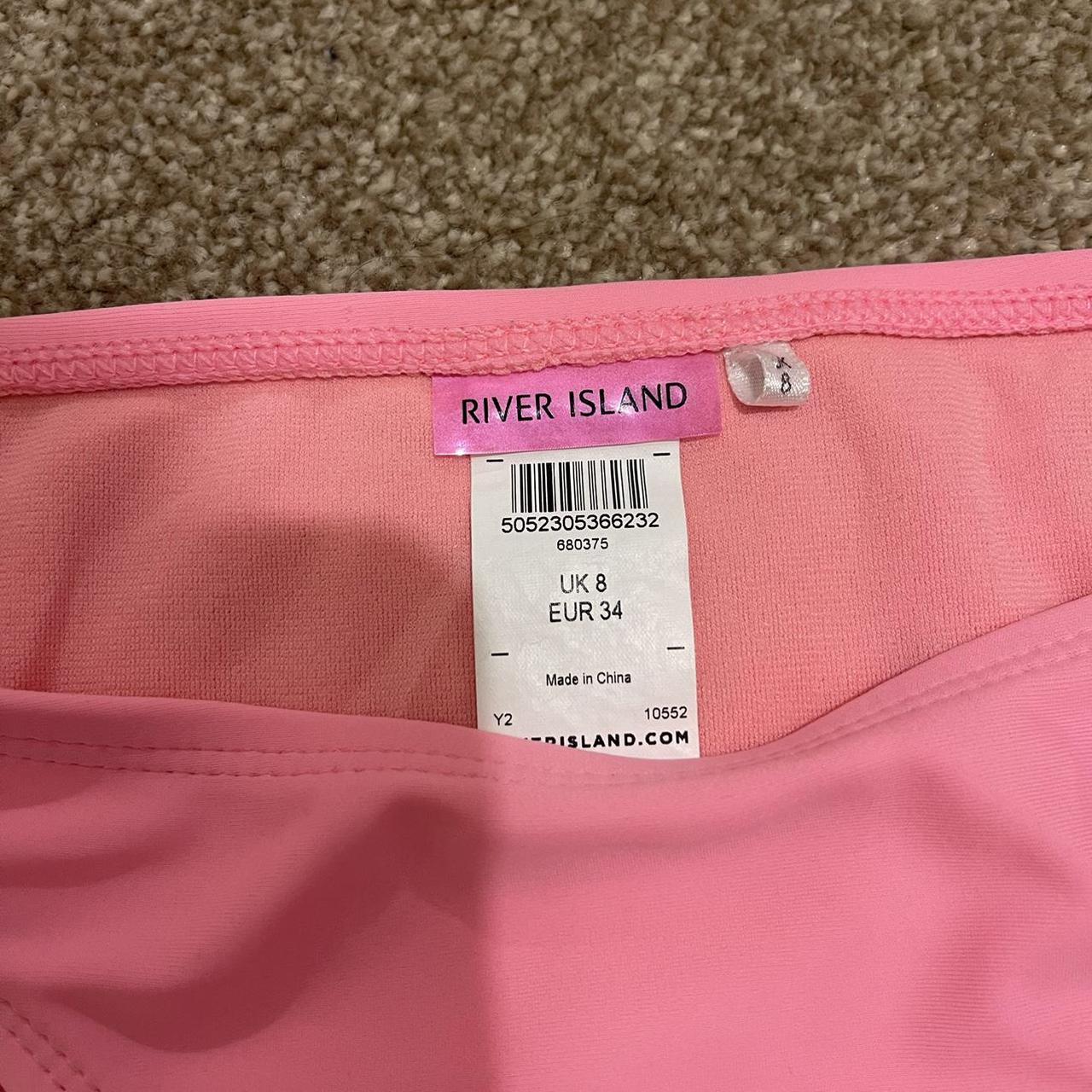 River Island Women's Pink Bikinis-and-tankini-sets | Depop