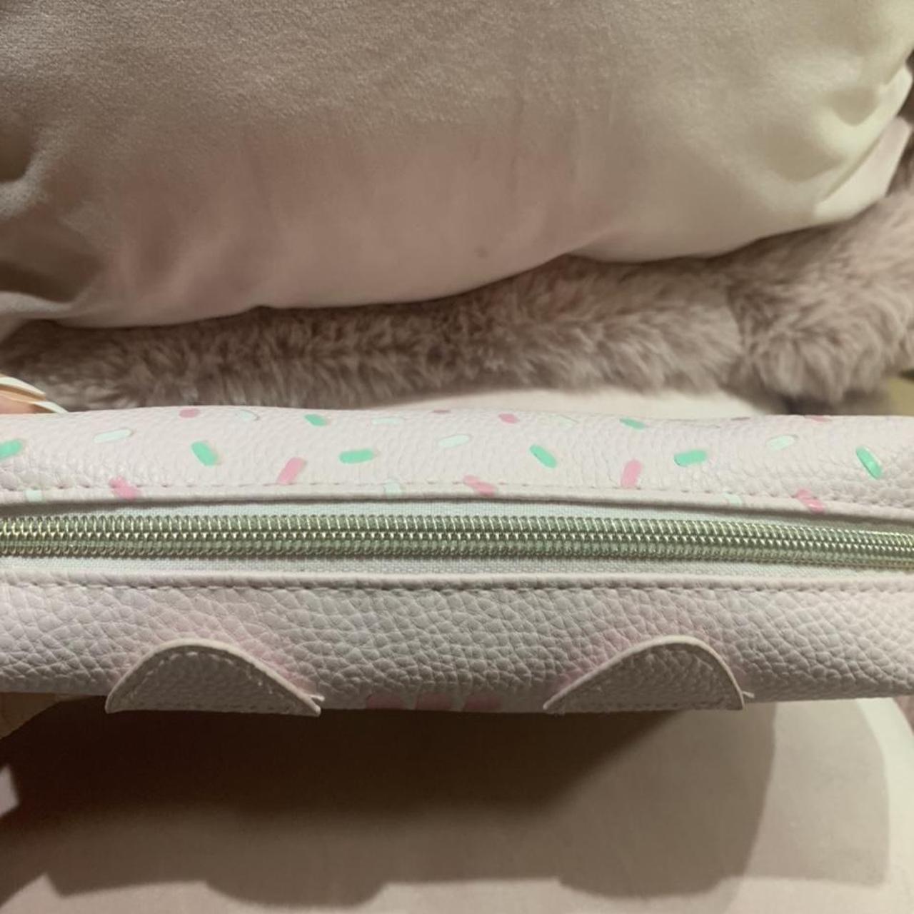 Pusheen pencil case from the spring 2018 Pusheen - Depop