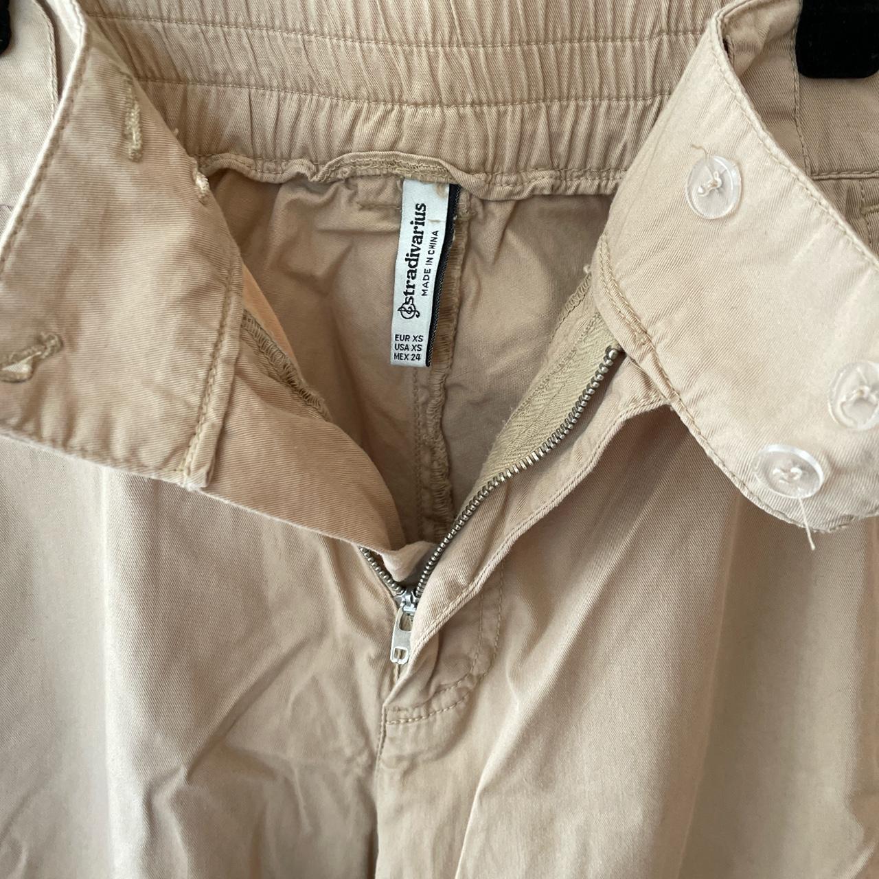 Stradivarius Women's Tan Trousers | Depop