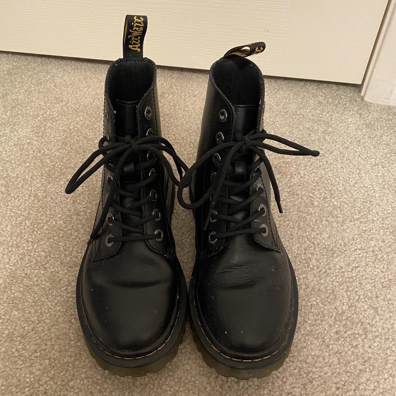 black doc marten boots! size US 6 runs a little big... - Depop