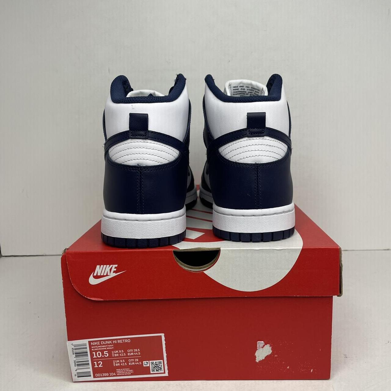 dunk midnight blue