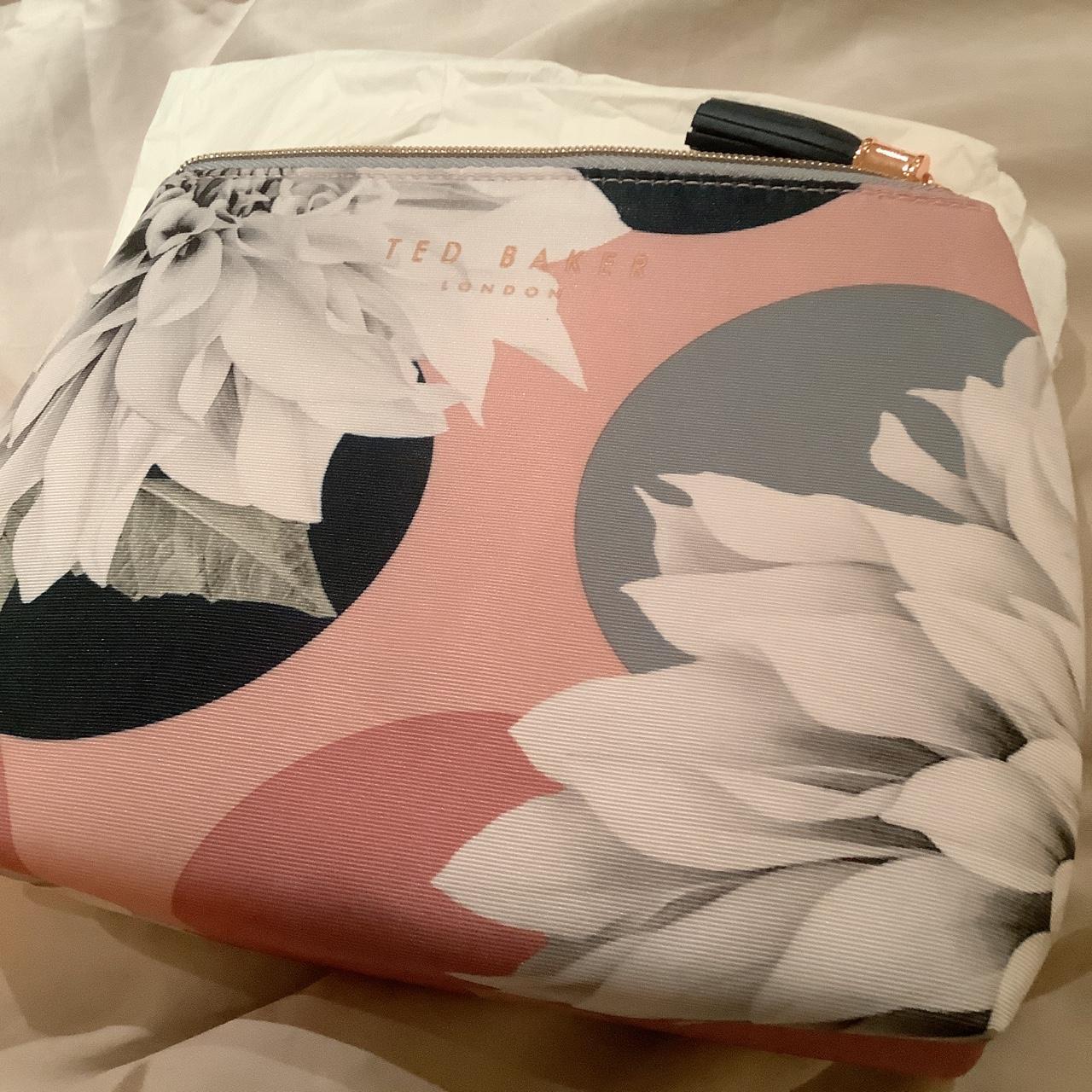 Ted baker make up bag 🎀 Pink and grey floral design... - Depop