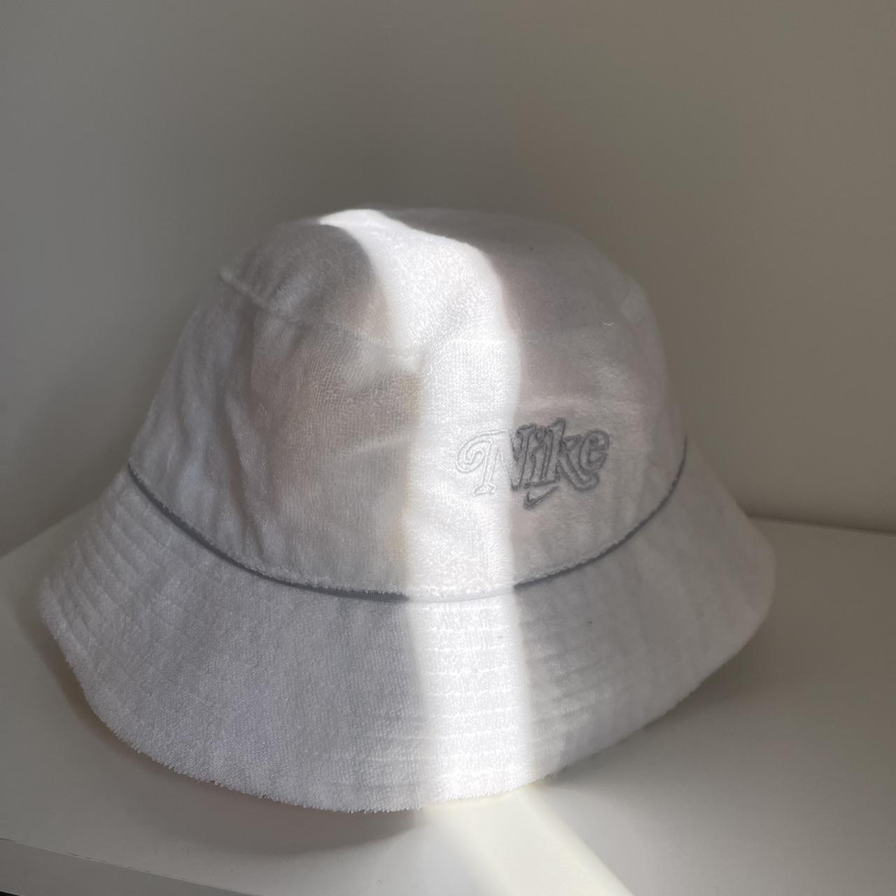 tan nike bucket hat