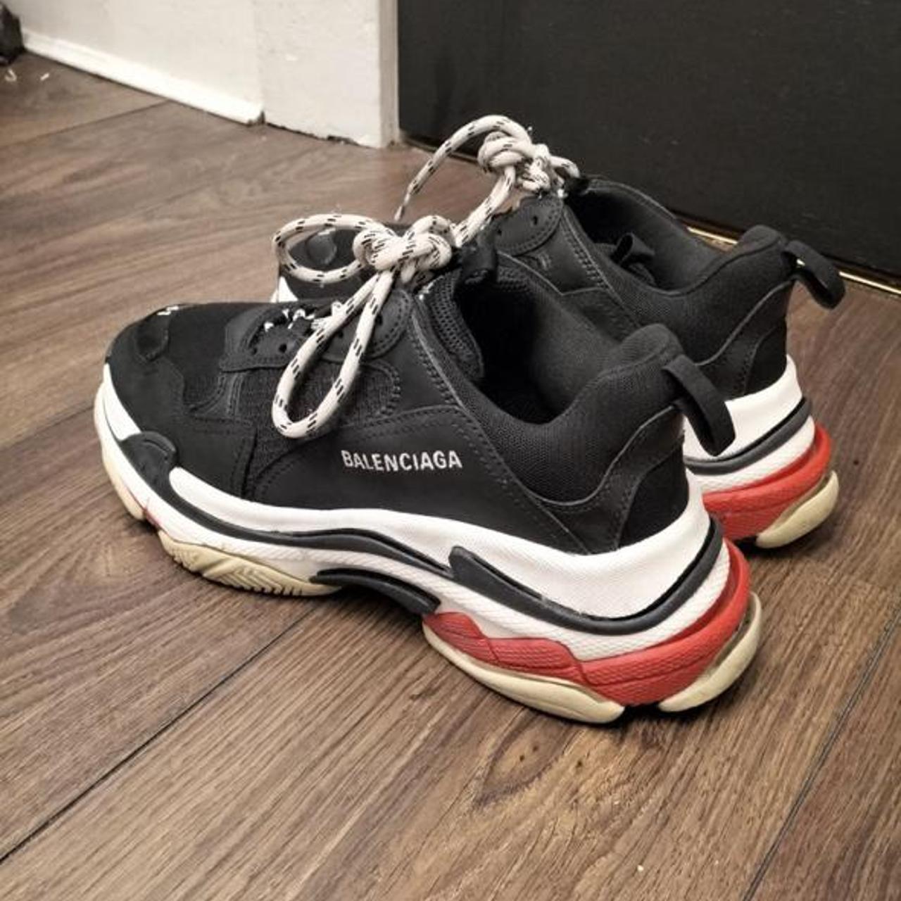 Balenciaga best sale 3s bred