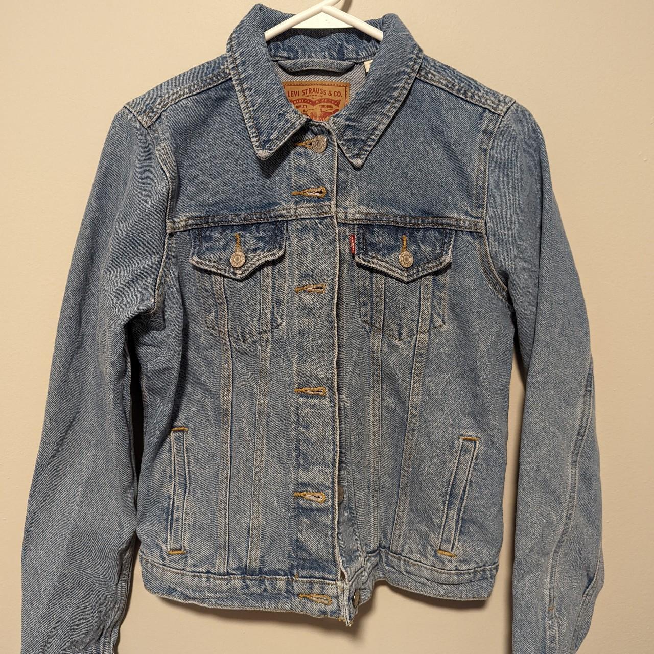 Womens Levi's Denim Jacket Size Medium Condition... - Depop