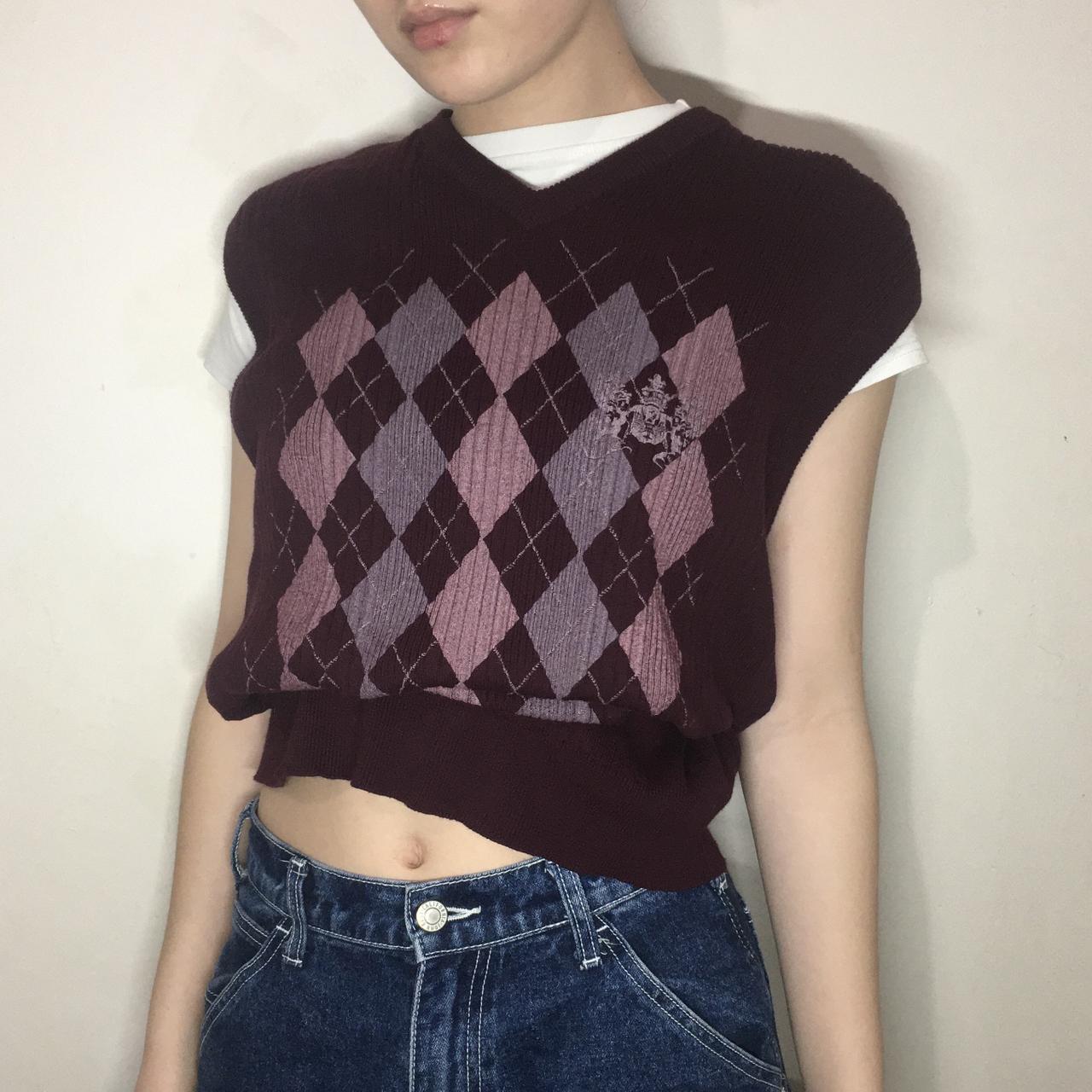 vintage oversized ribbed sweater vest ! super cool... - Depop