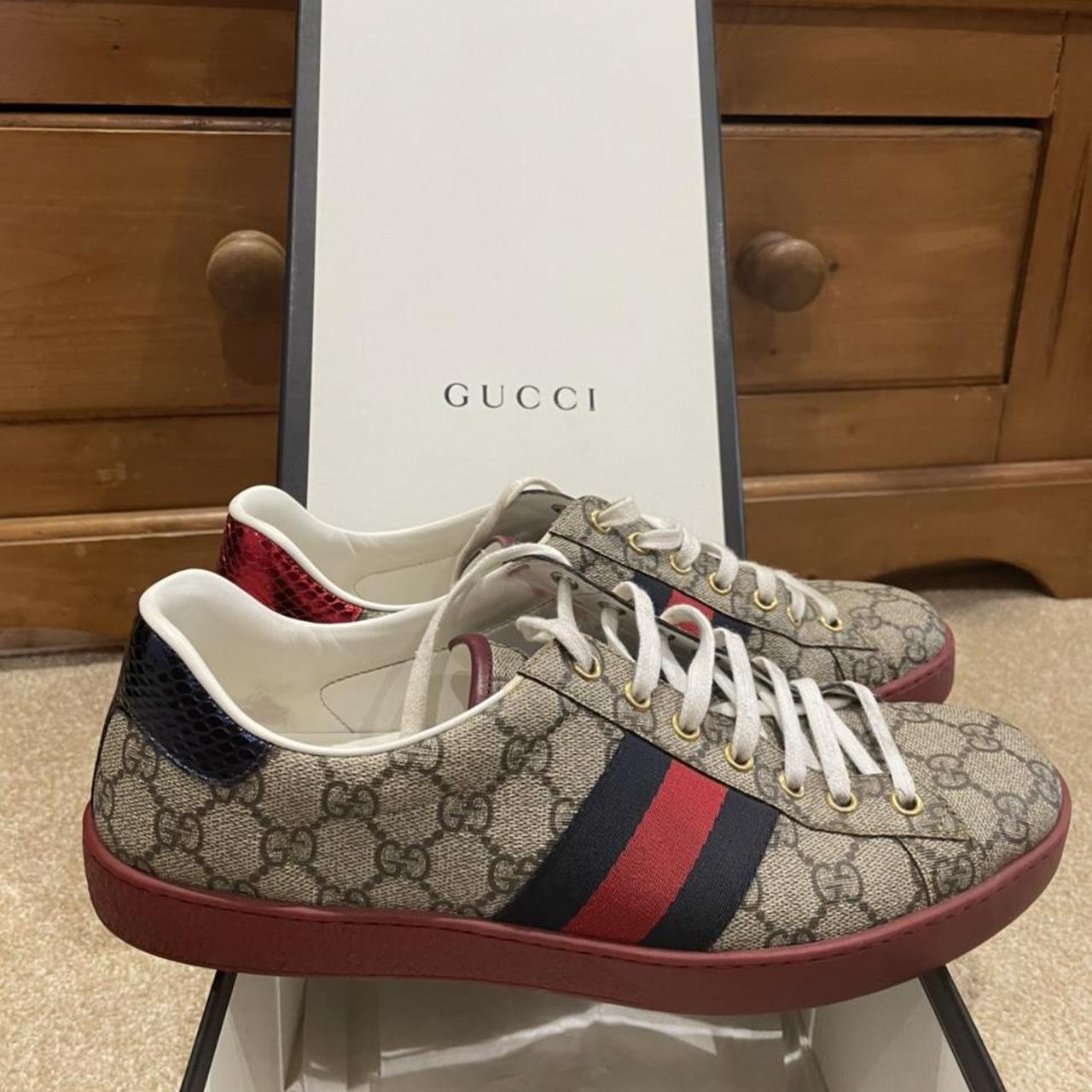 mens navy gucci trainers