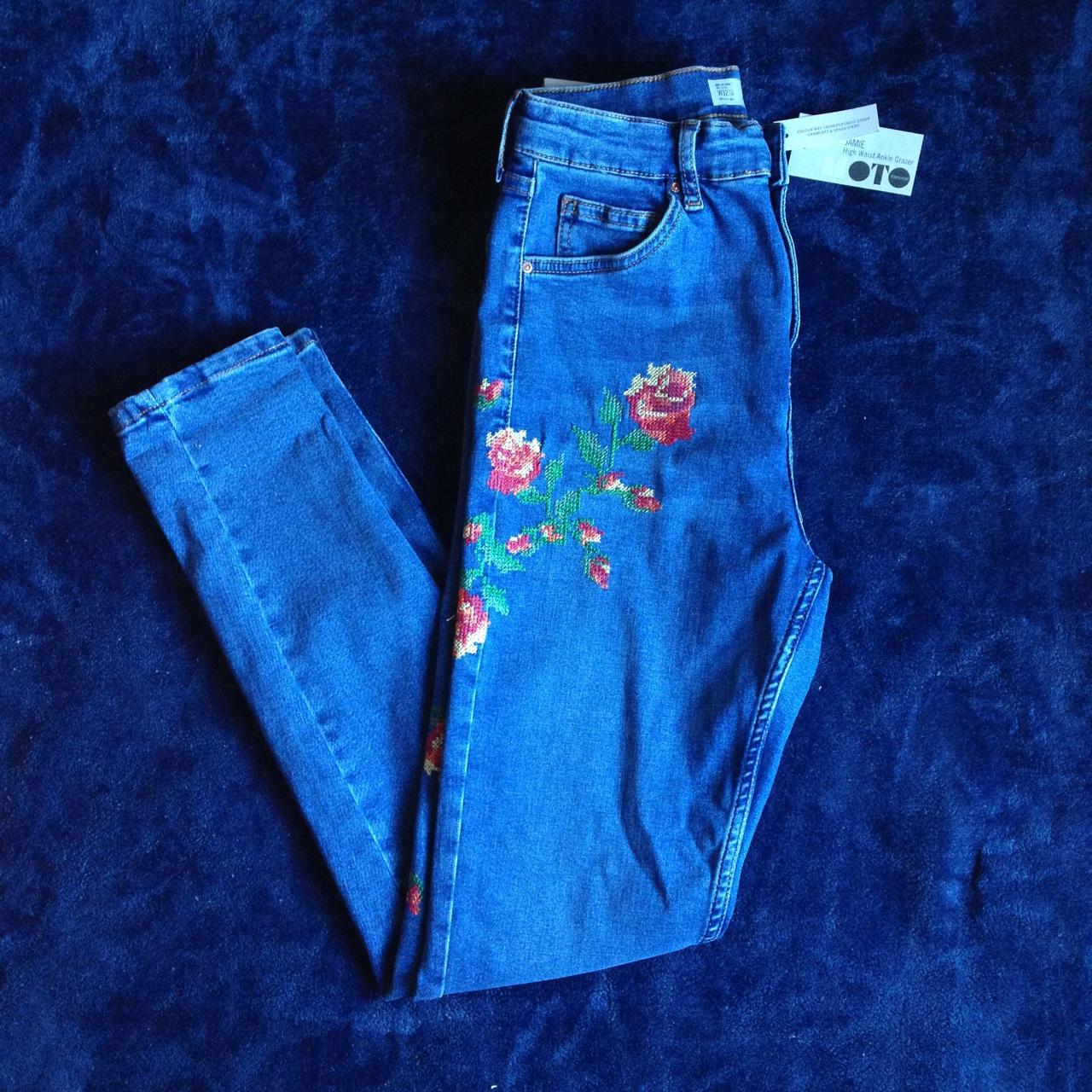 NWT Topshop Embroidered Floral Flowers Flower Cross... - Depop