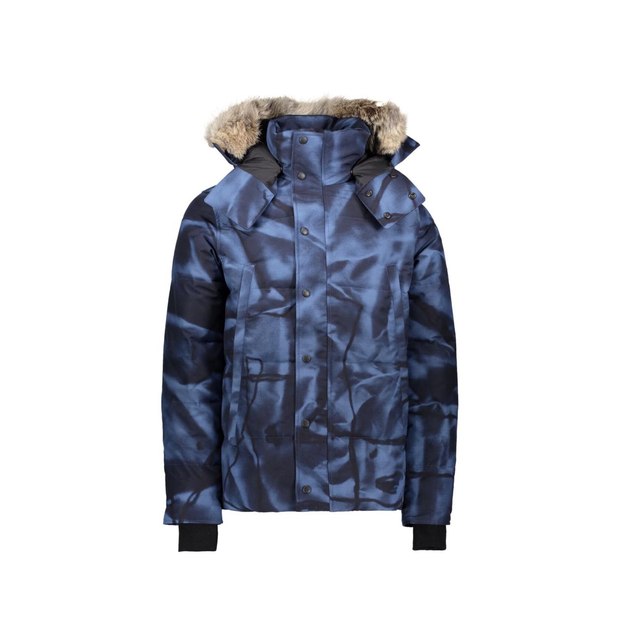 Canada goose camo jacket hot sale blue