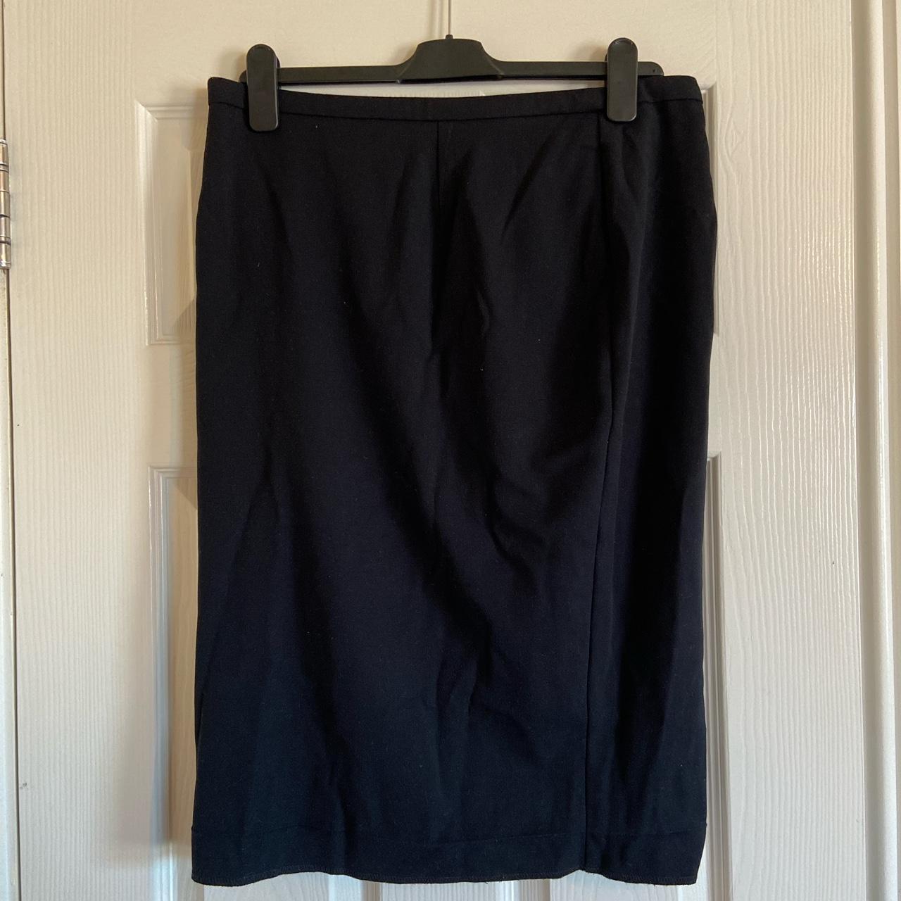 Marks and Spencer’s work skirt size 14 worn a few... - Depop