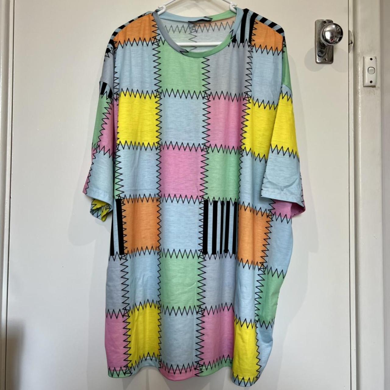 PATTERNED T SHIRT DRESS SHEIN I bought this t Depop