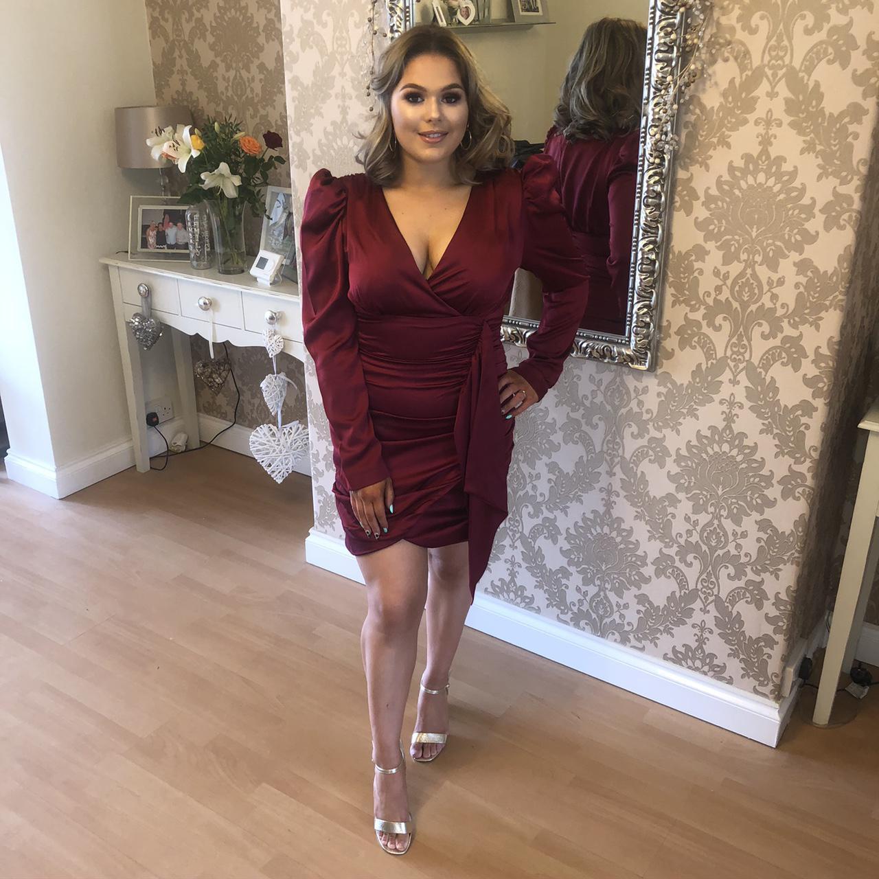 Lavish alice cheap burgundy dress