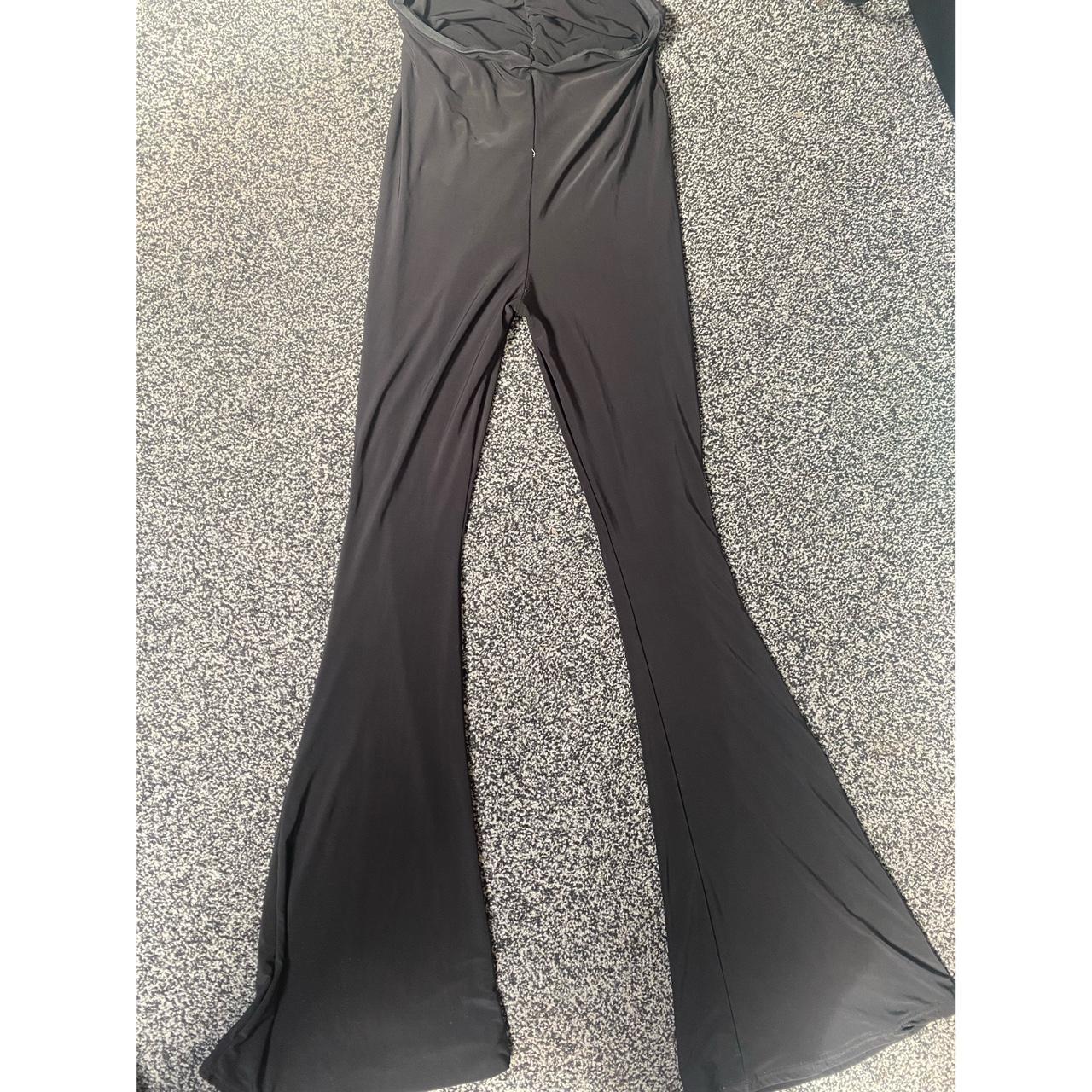 PrettyLittleThing Women's Black Trousers | Depop