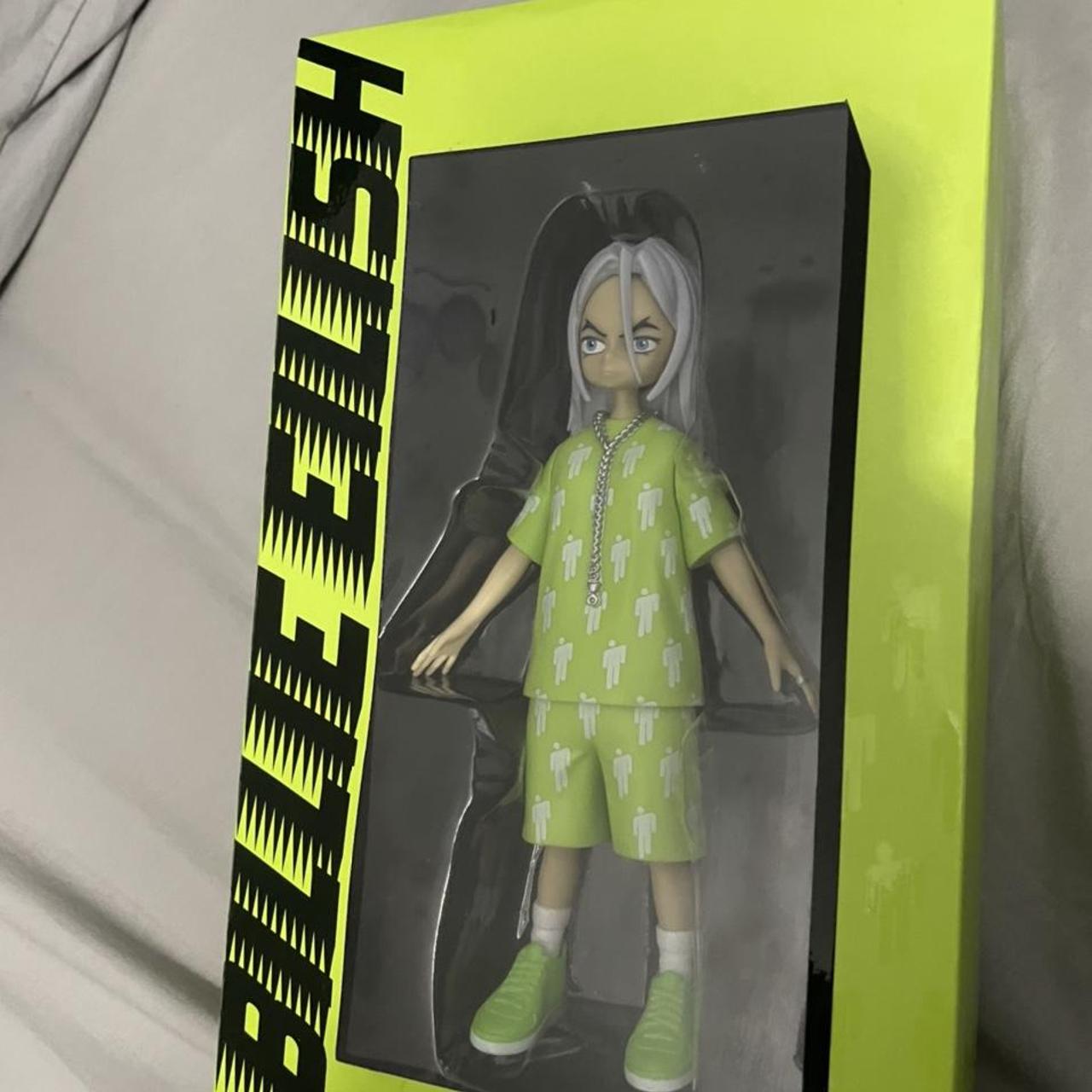 Billie Eilish 本人着用 ツアーT M 完売限定 - メルカリ