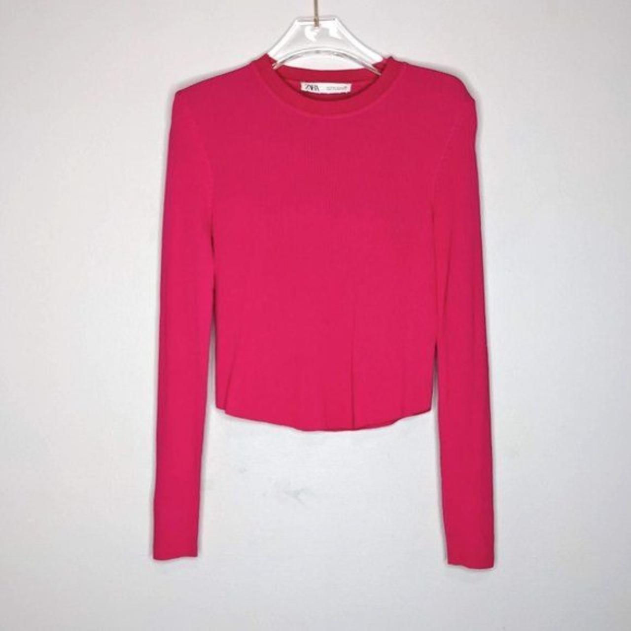 Check out this long sleeve ribbed top from Zara in... Depop