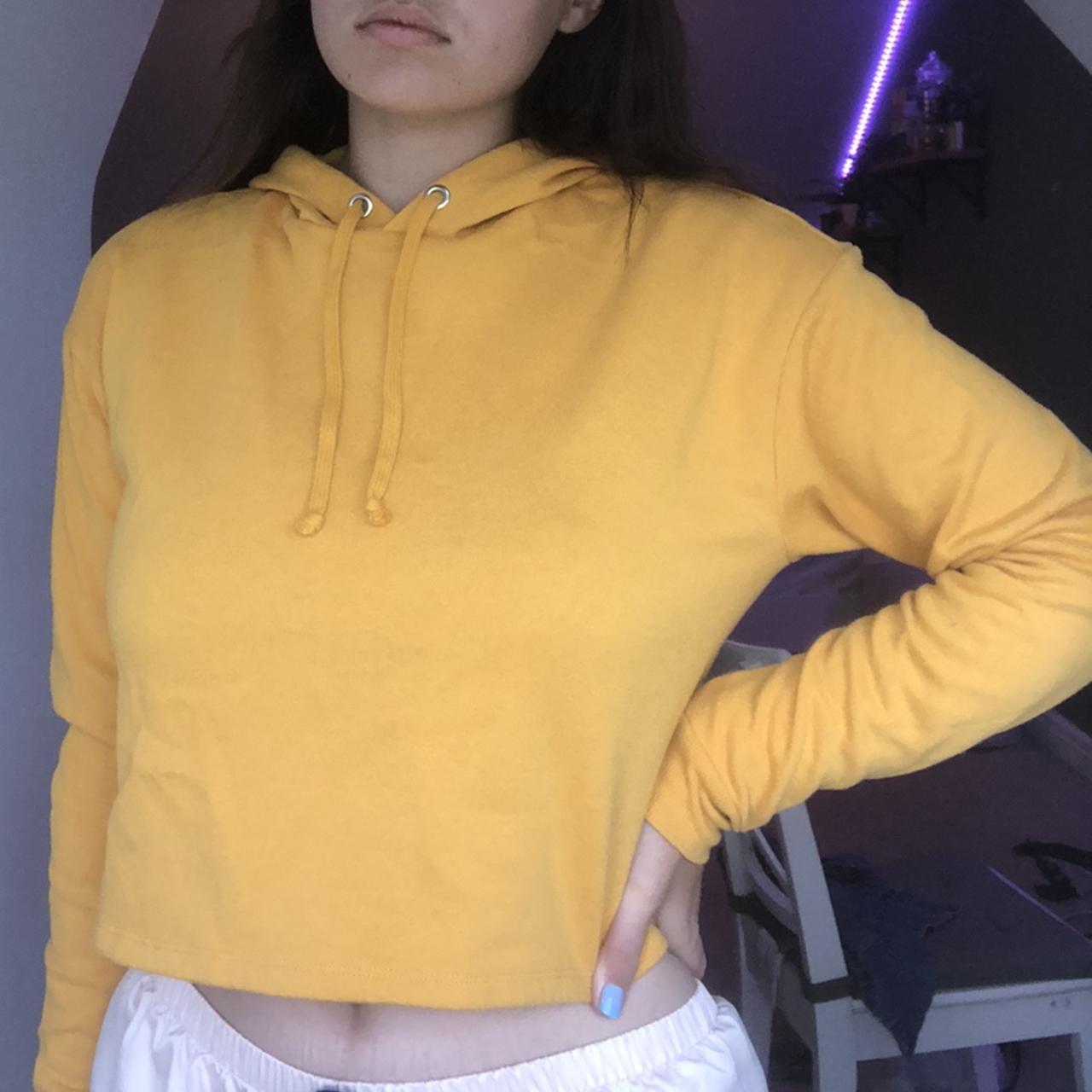 Yellow cropped hot sale hoodie h&m