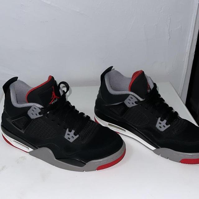 bred 4 size 6