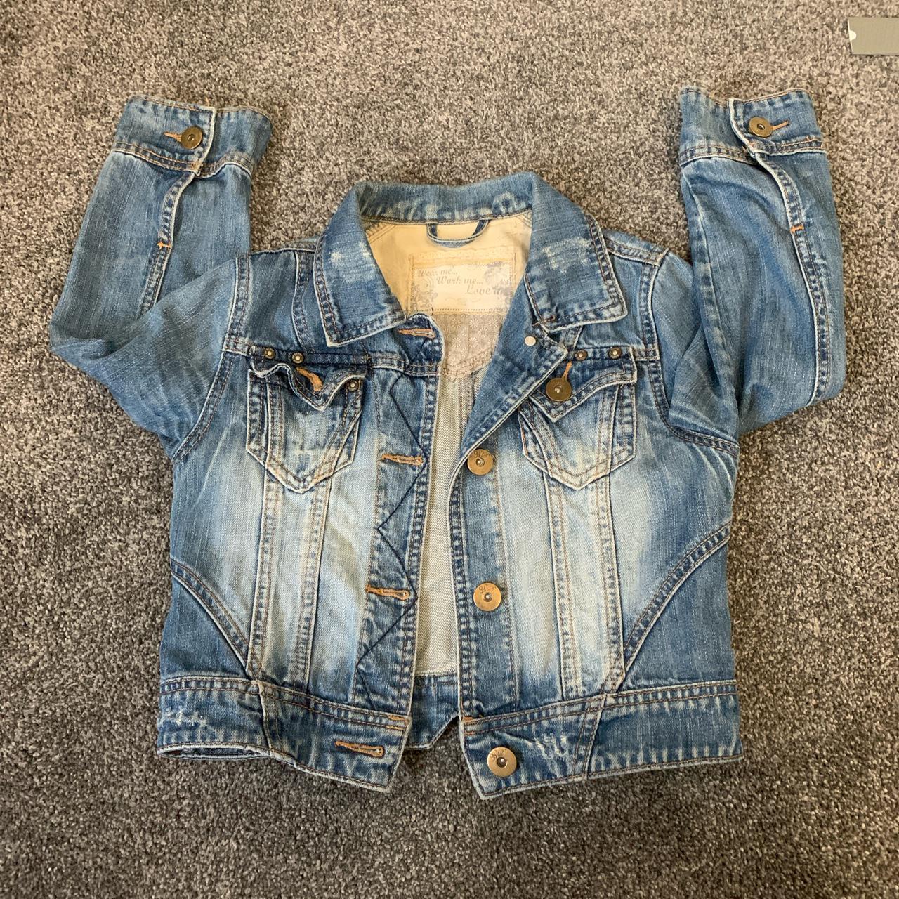 Detailed Cropped Mini Denim Jacket In Amazing... - Depop