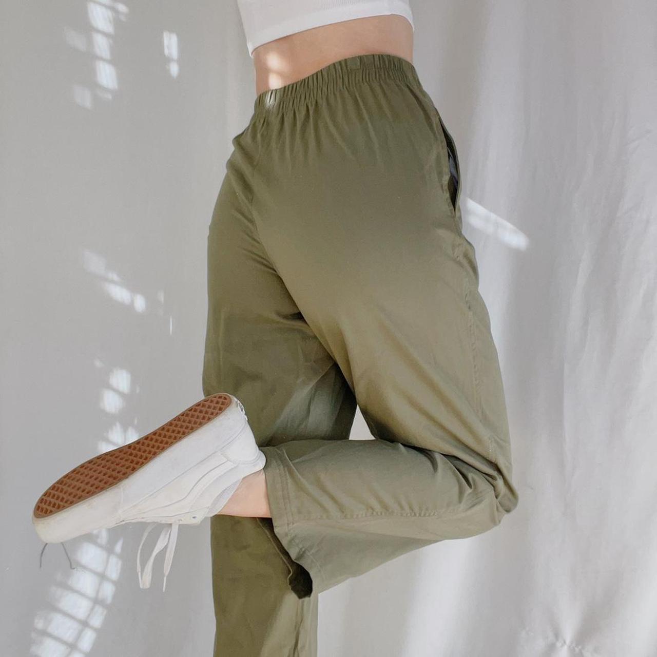 Women's Green Trousers (2)
