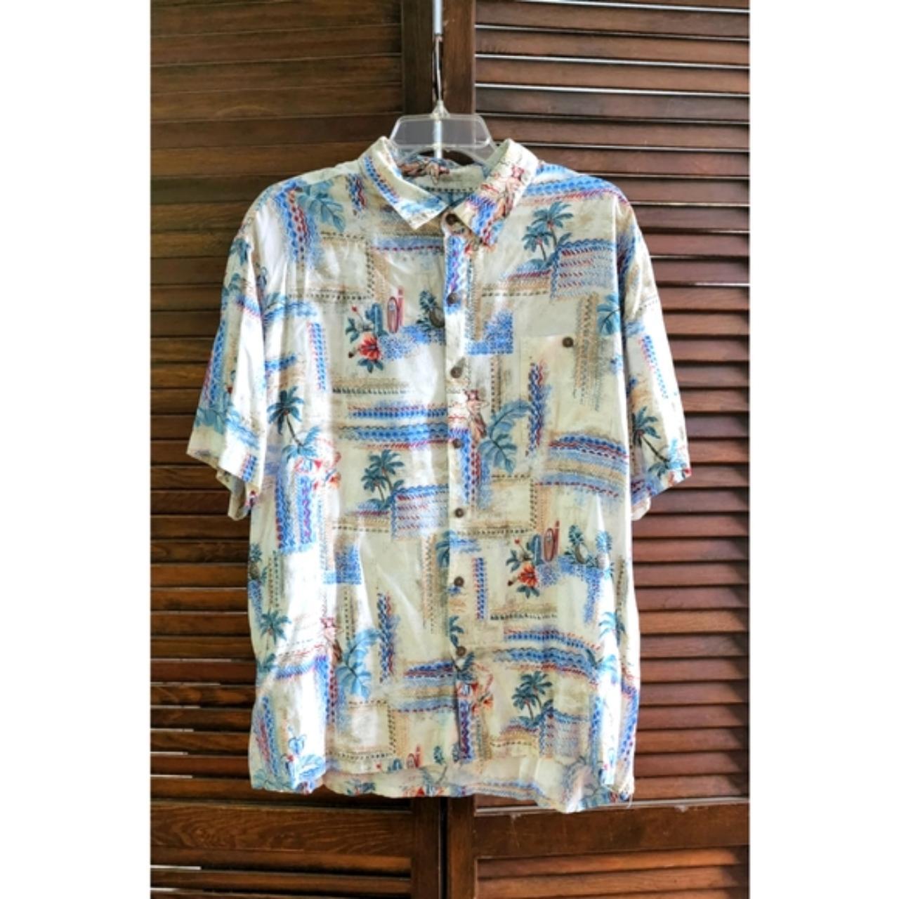 Batik Bay Hawaiian Shirt Short Sleeve Floral Surf... - Depop